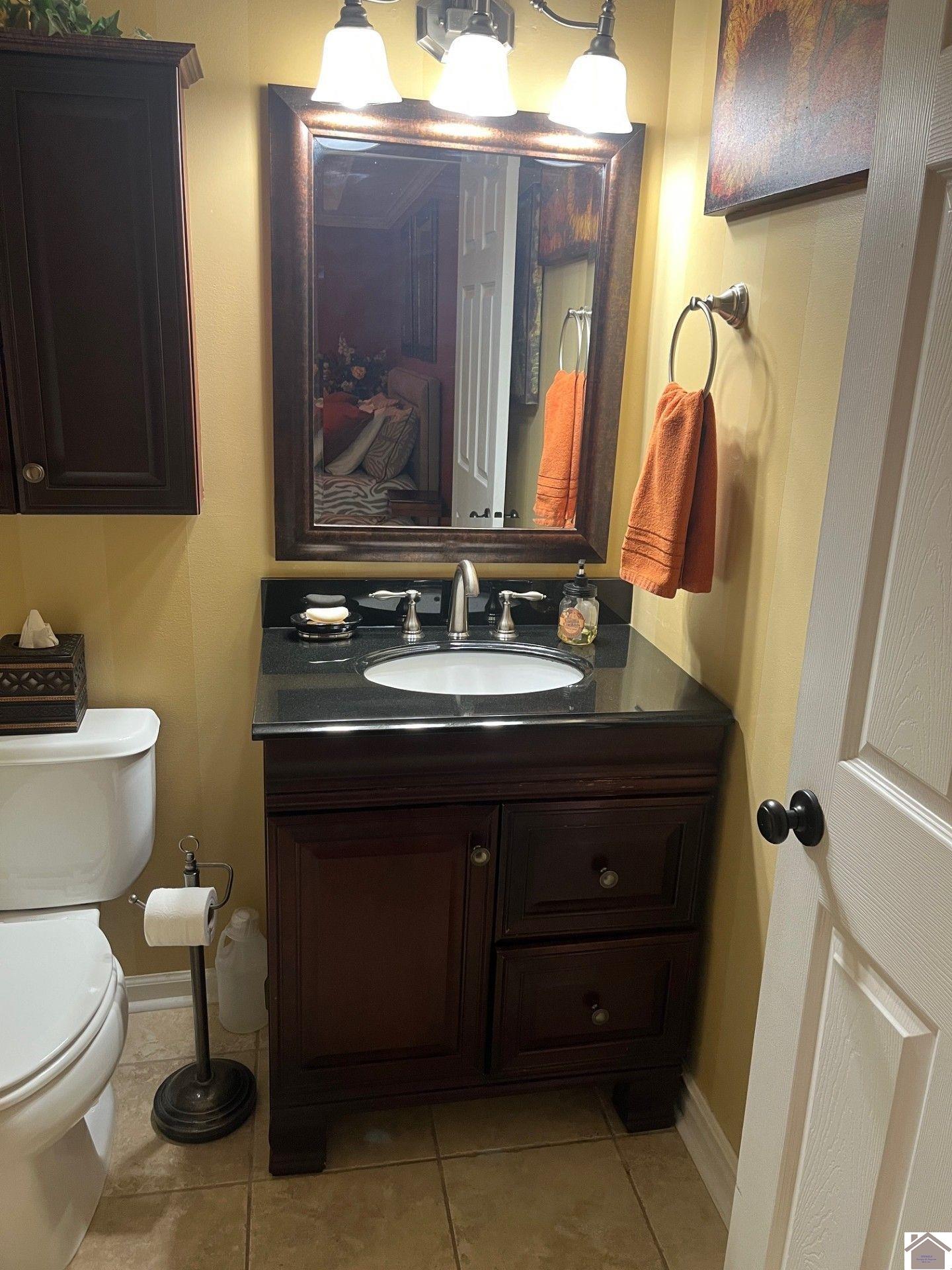 2308 W Park Drive, Paducah, KY 42001 Listing Photo  9