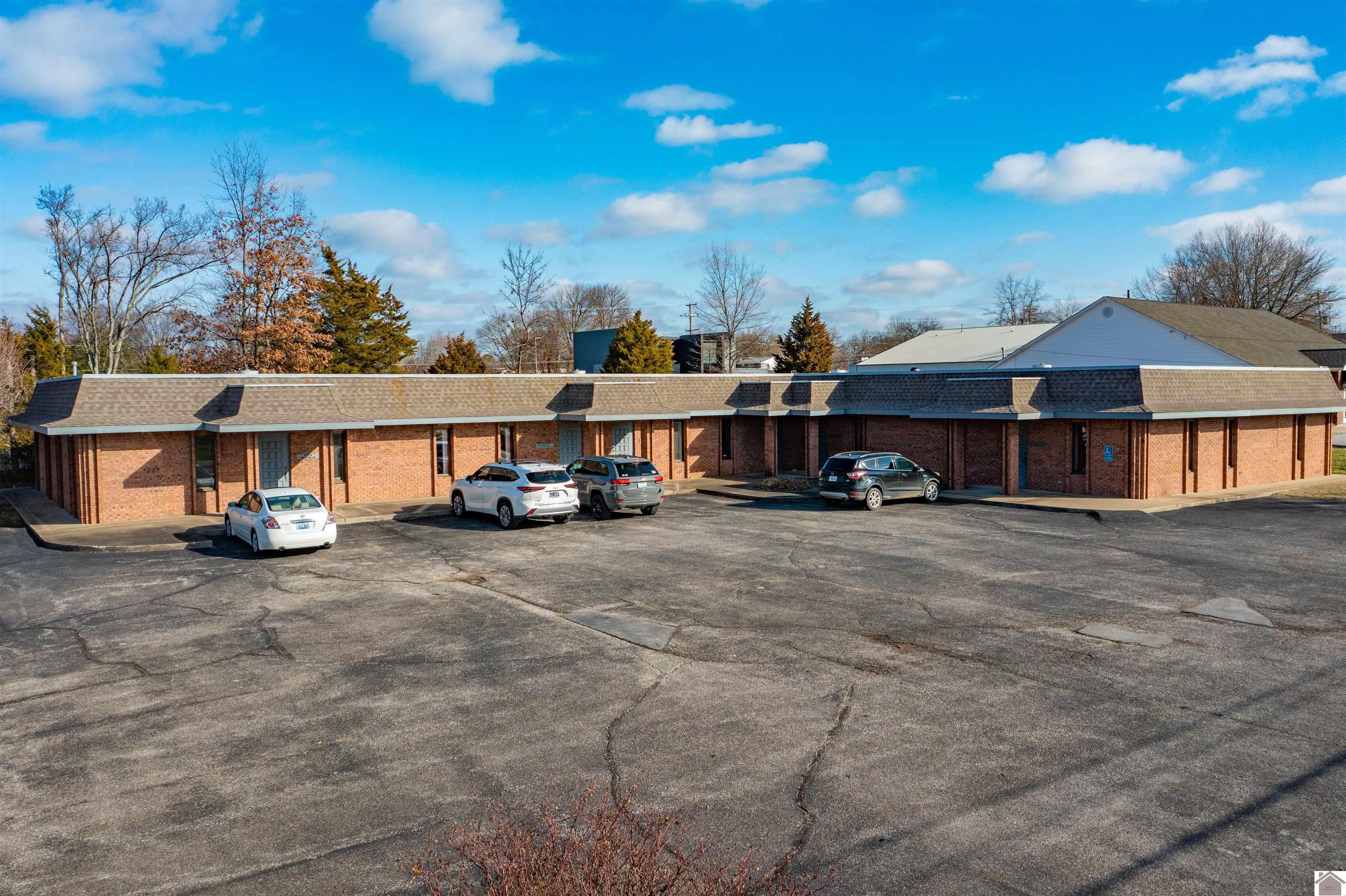1210 Johnson Blvd, Murray, KY 42071 Listing Photo  2