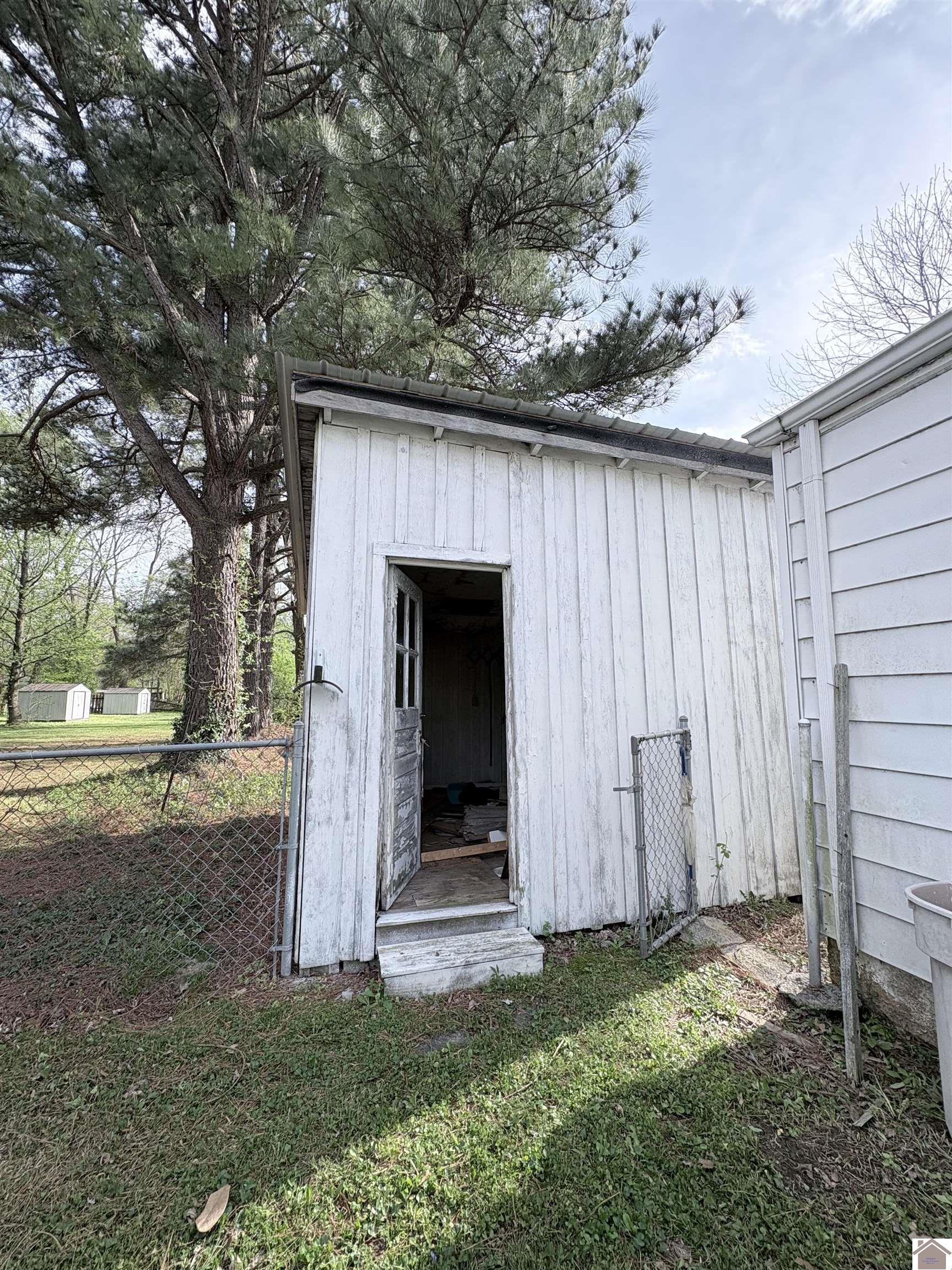 601 Broad St., Murray, KY 42071 Listing Photo  5