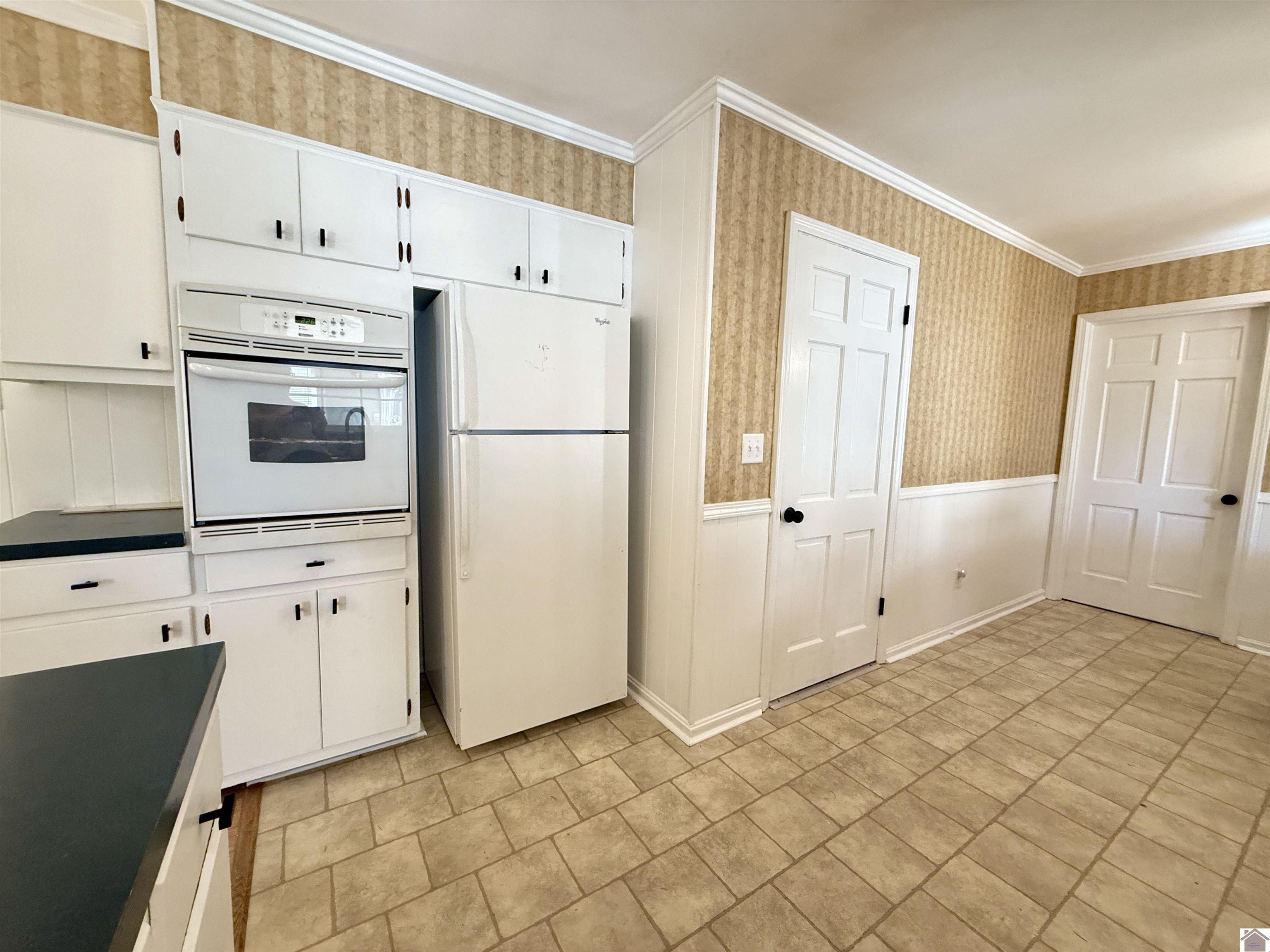 6815 Greenfield Drive, Paducah, KY 42025 Listing Photo  31