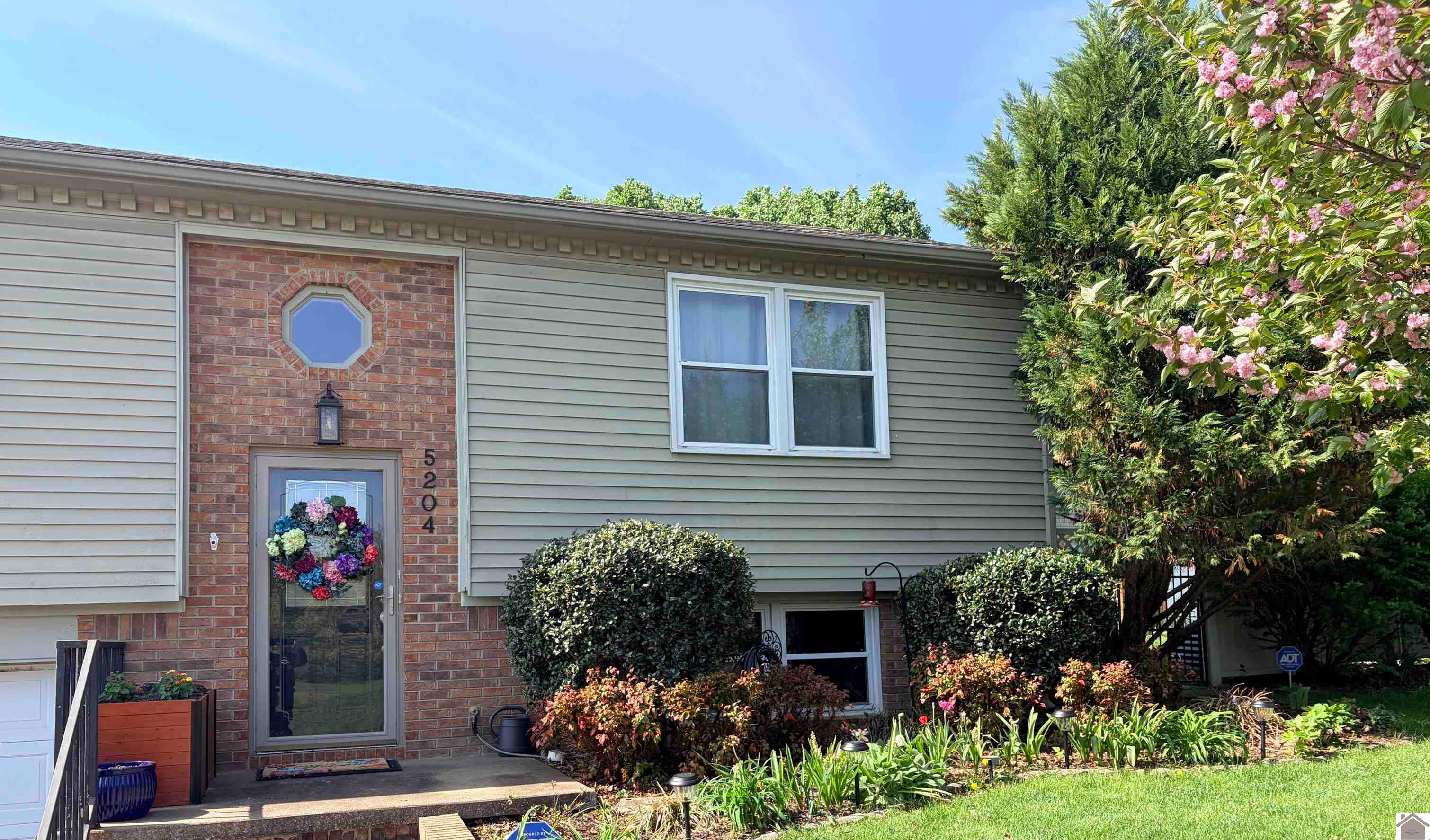 5204 Ogilvie Ave, Paducah, KY 42001 Listing Photo  1