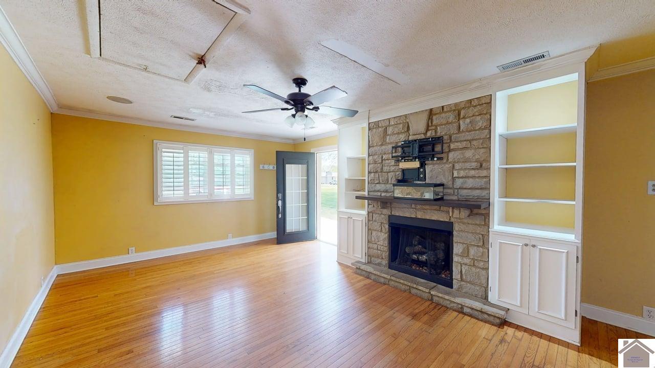 233 Edwards Dr, Paducah, KY 42003 Listing Photo  2