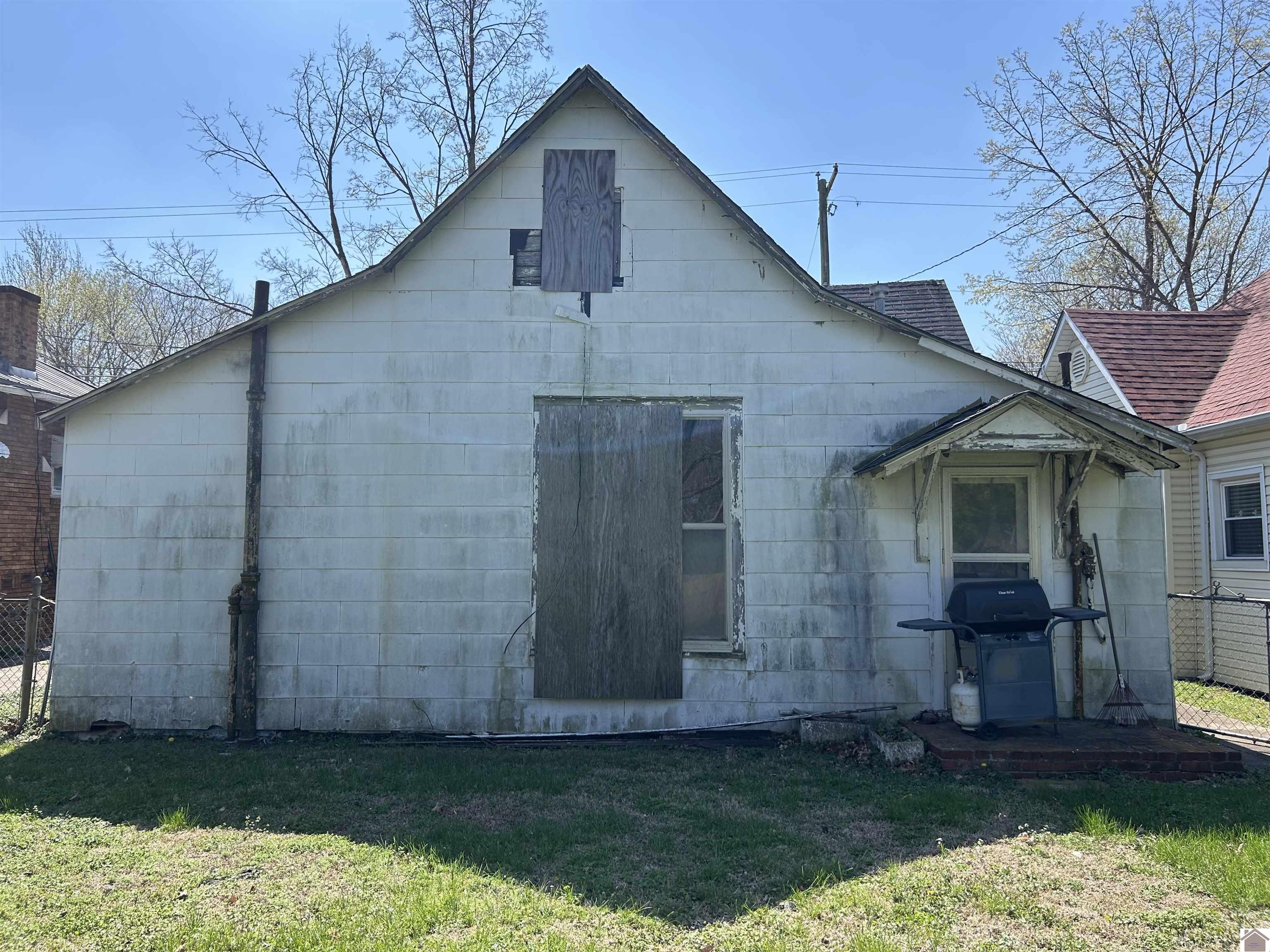 1405 North 12th Street, Paducah, KY 42001 Listing Photo  3