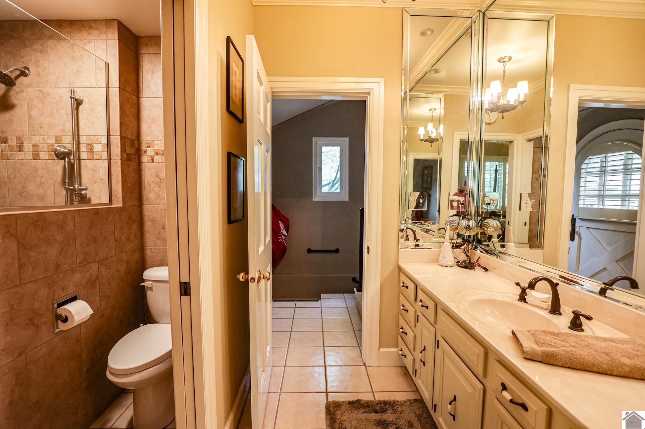 116 Country Club Ln, Paducah, KY 42001 Listing Photo  24
