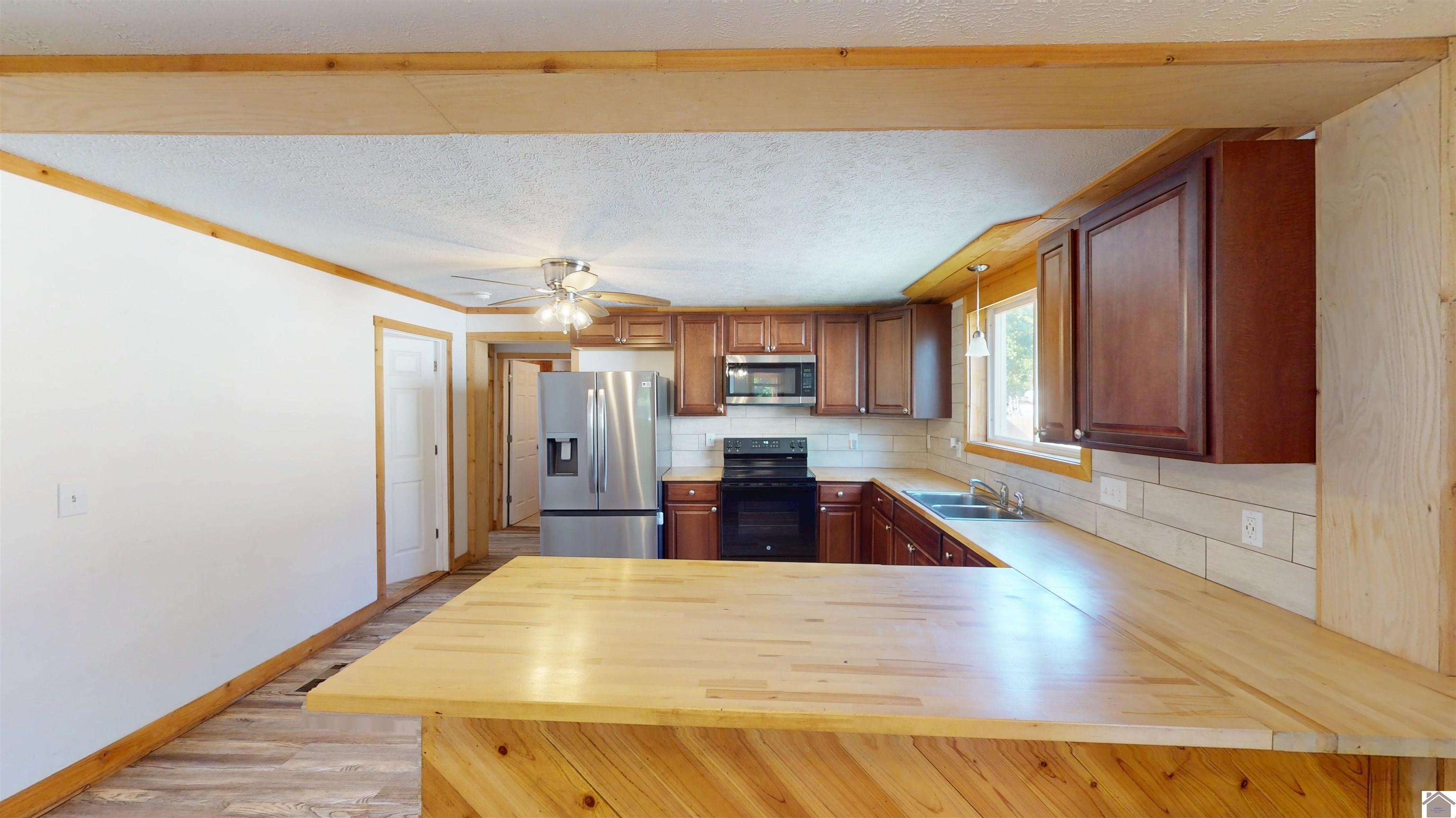 1113 Markham, Paducah, KY 42002 Listing Photo  13