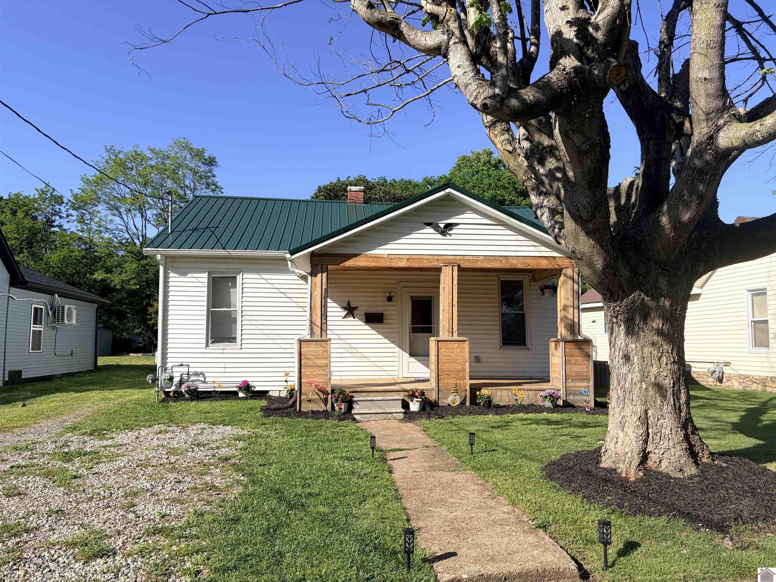 1113 Markham, Paducah, KY 42002 Listing Photo  3