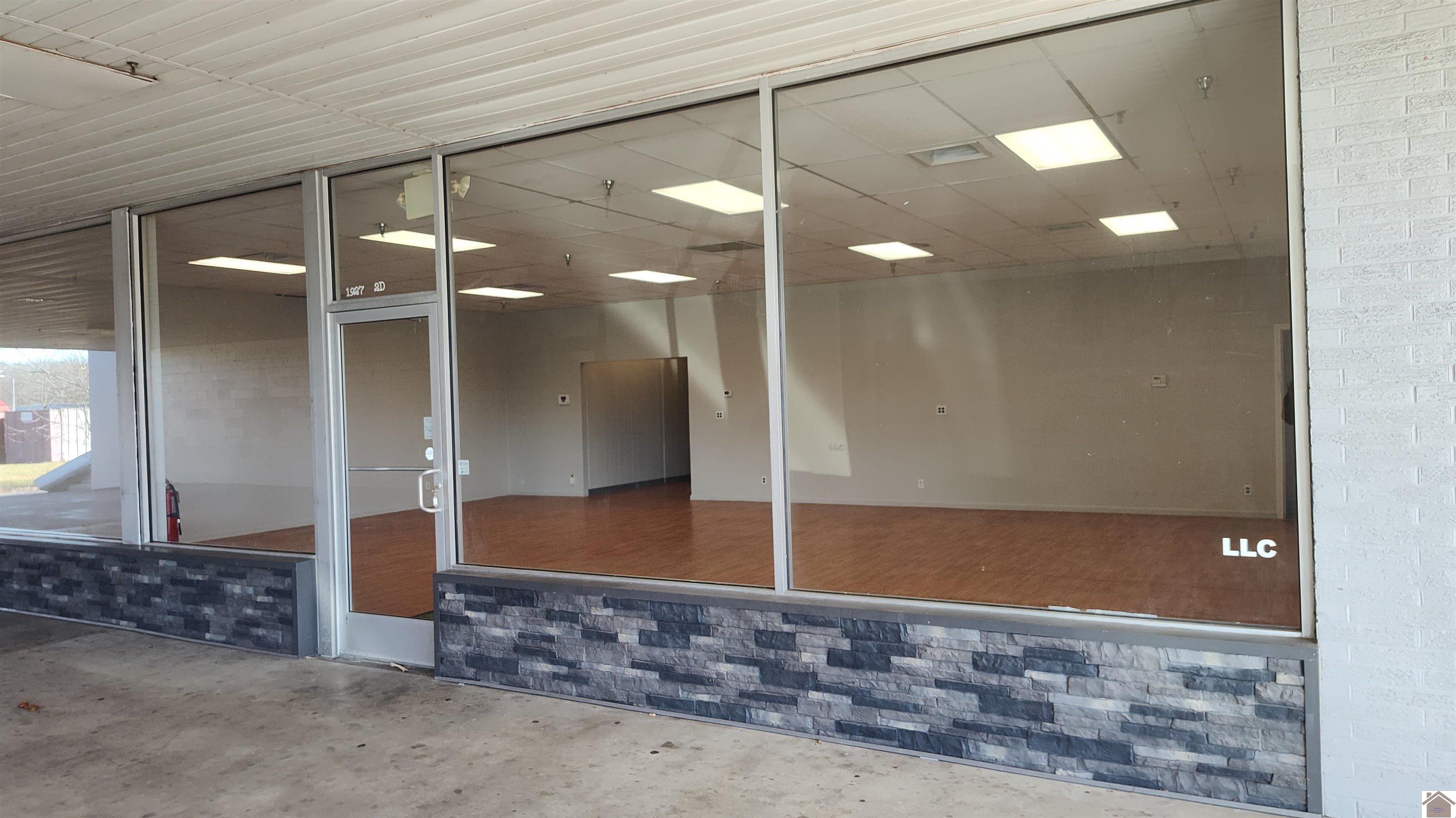 1927 Irvin Cobb Drive Space #2C, Paducah, KY 42003 Listing Photo  3