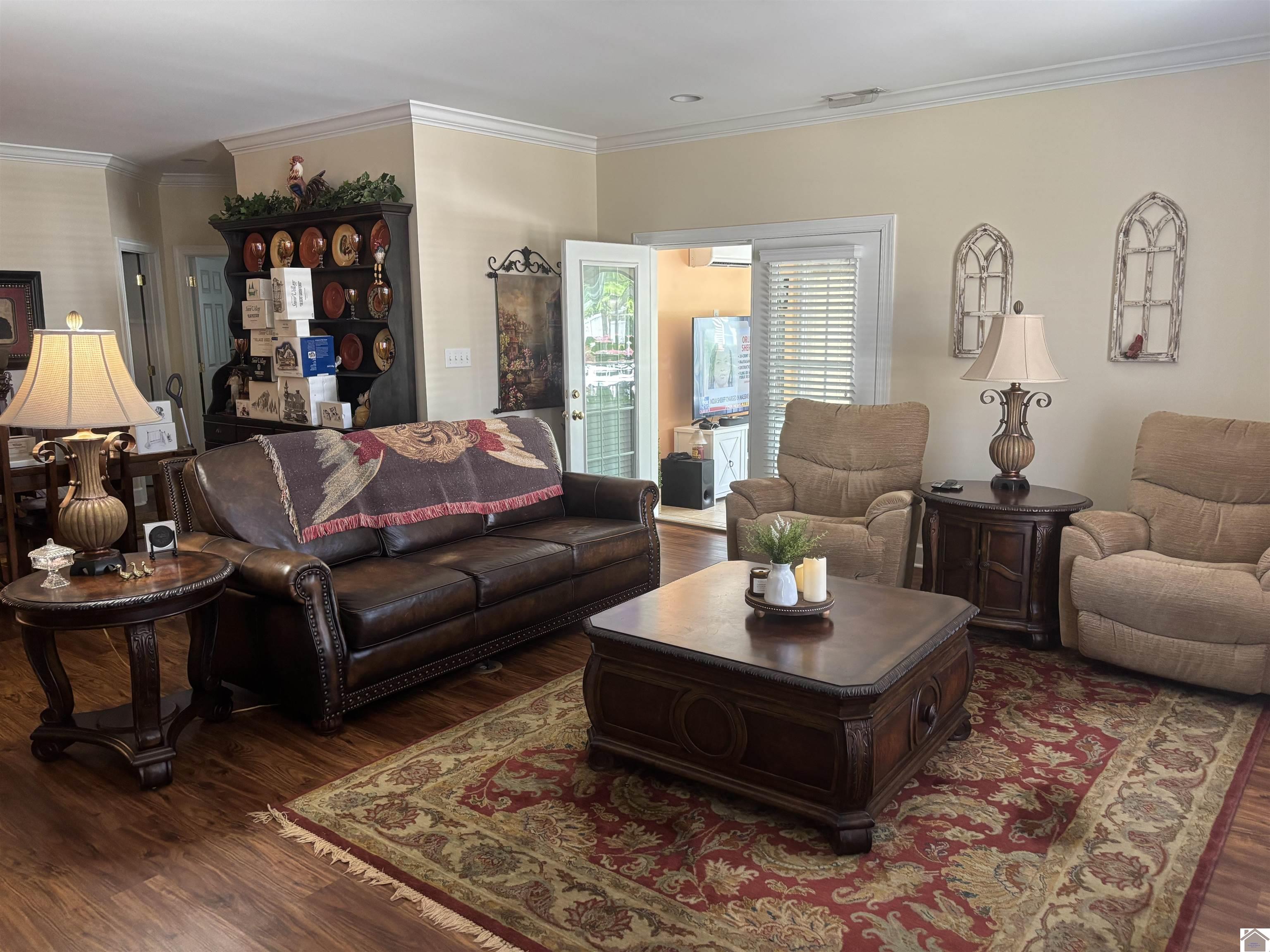 2360 Lakewood Dr, Paducah, KY 42003 Listing Photo  3