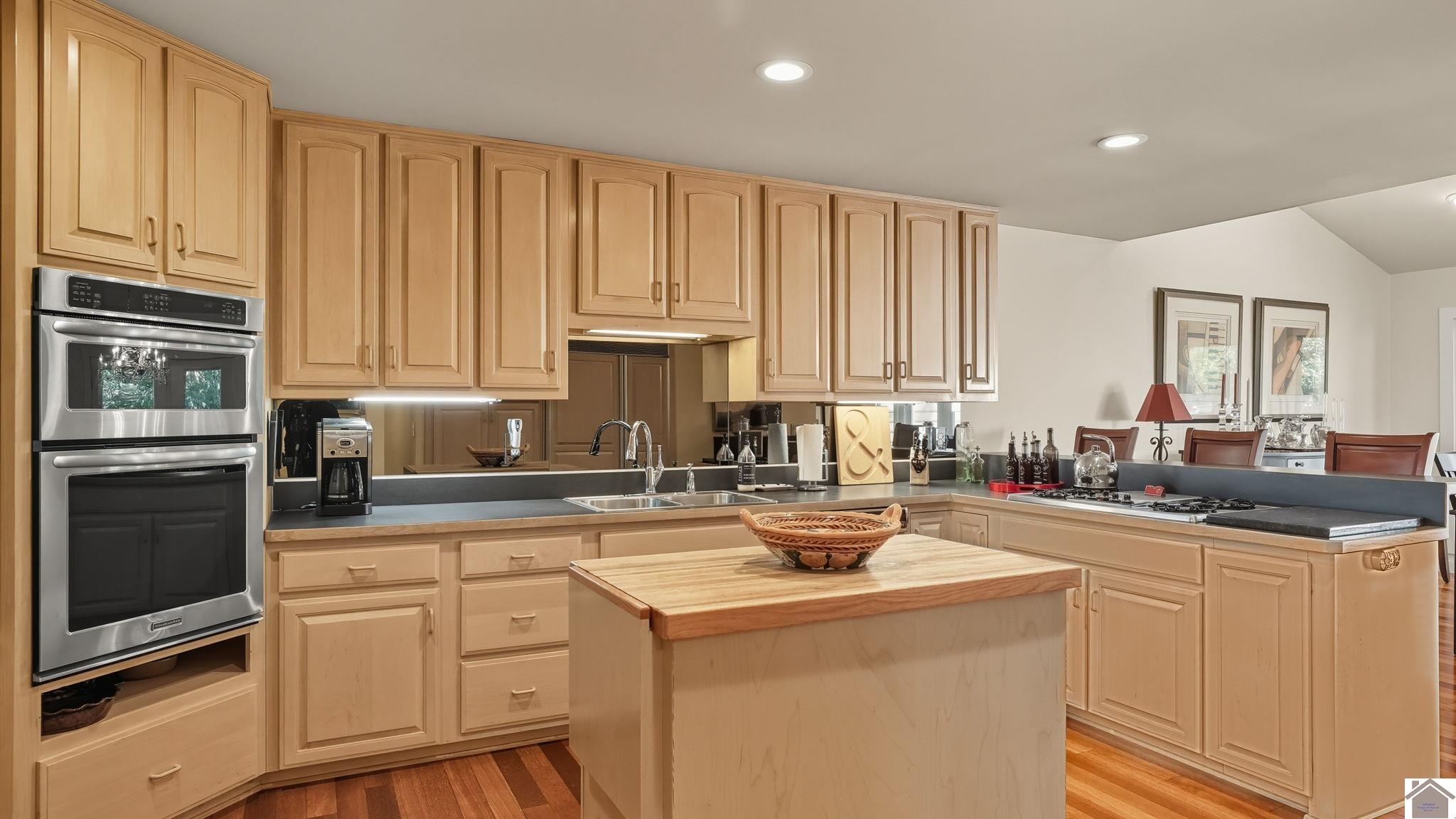 27 Meadowlink, Paducah, KY 42001 Listing Photo  4