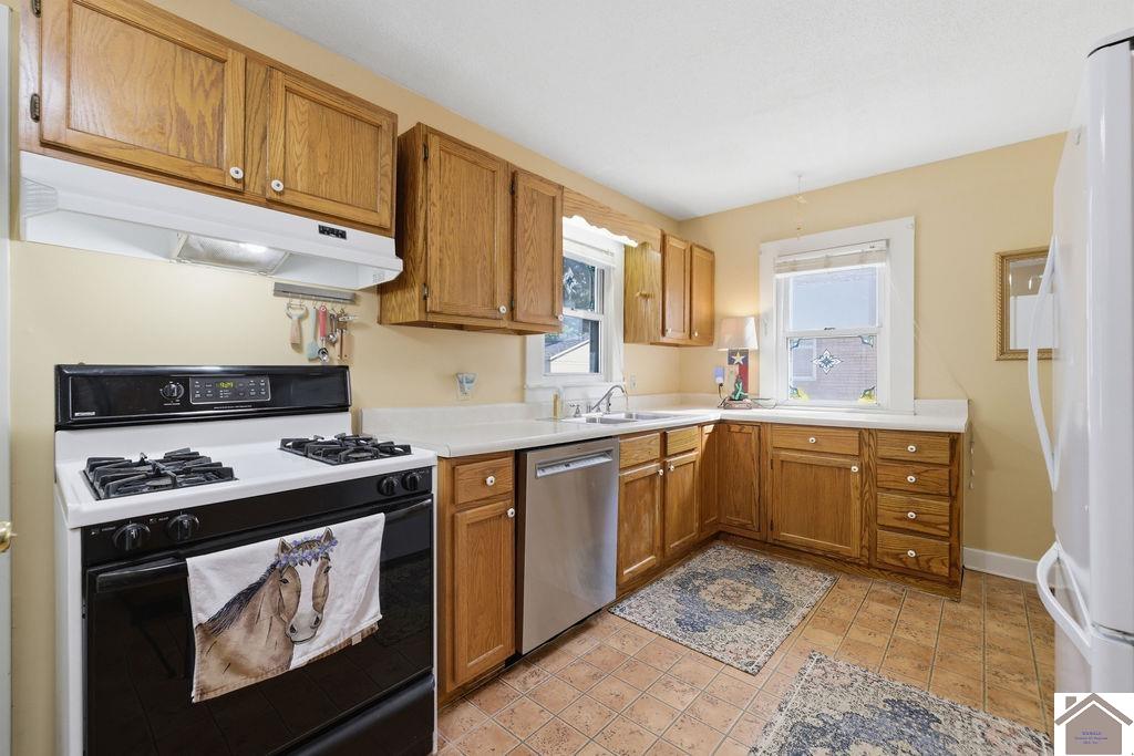 2129 Monroe St, Paducah, KY 42001 Listing Photo  8