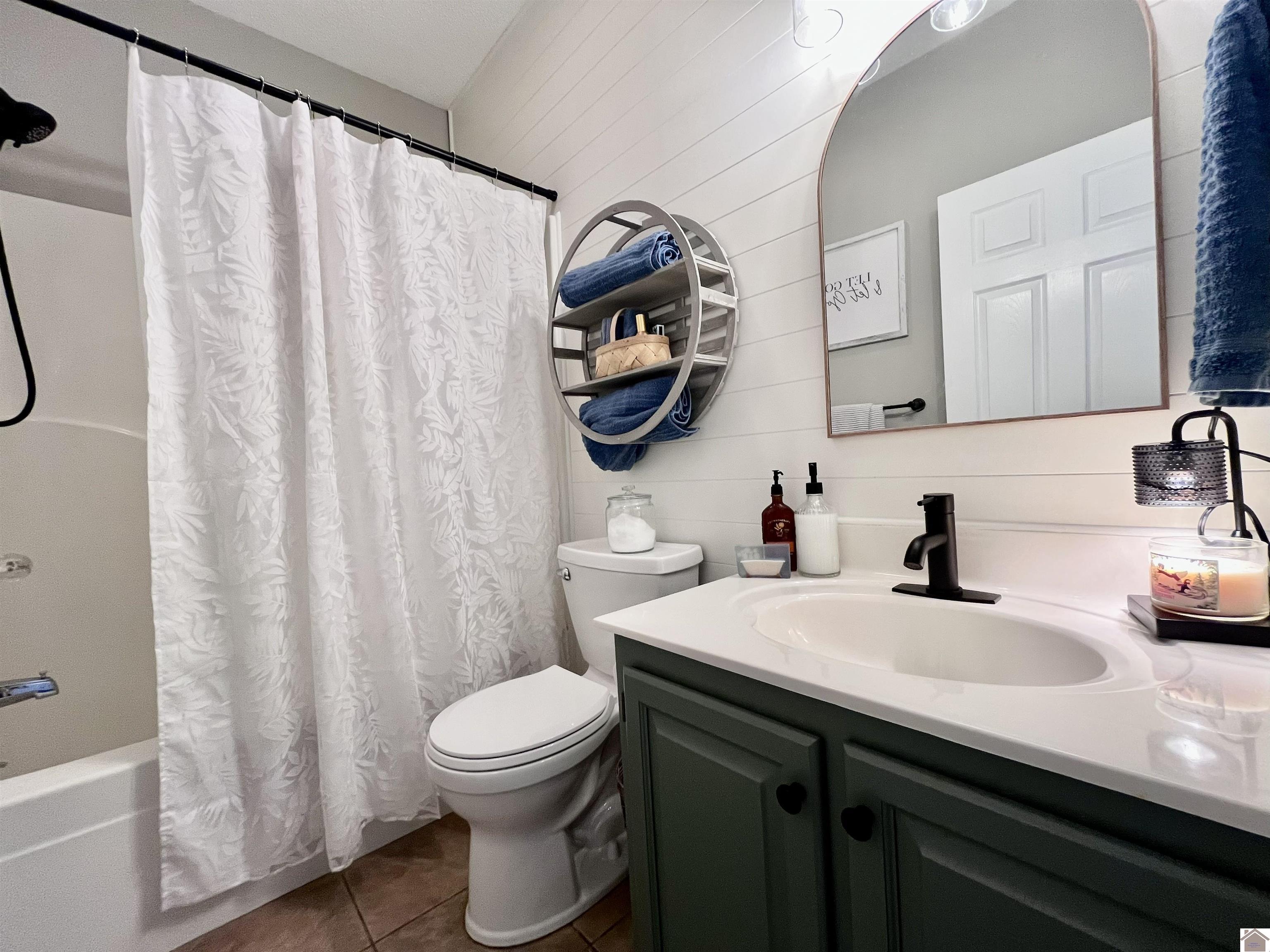 33 Village Drive West, Paducah, KY 42003 Listing Photo  29