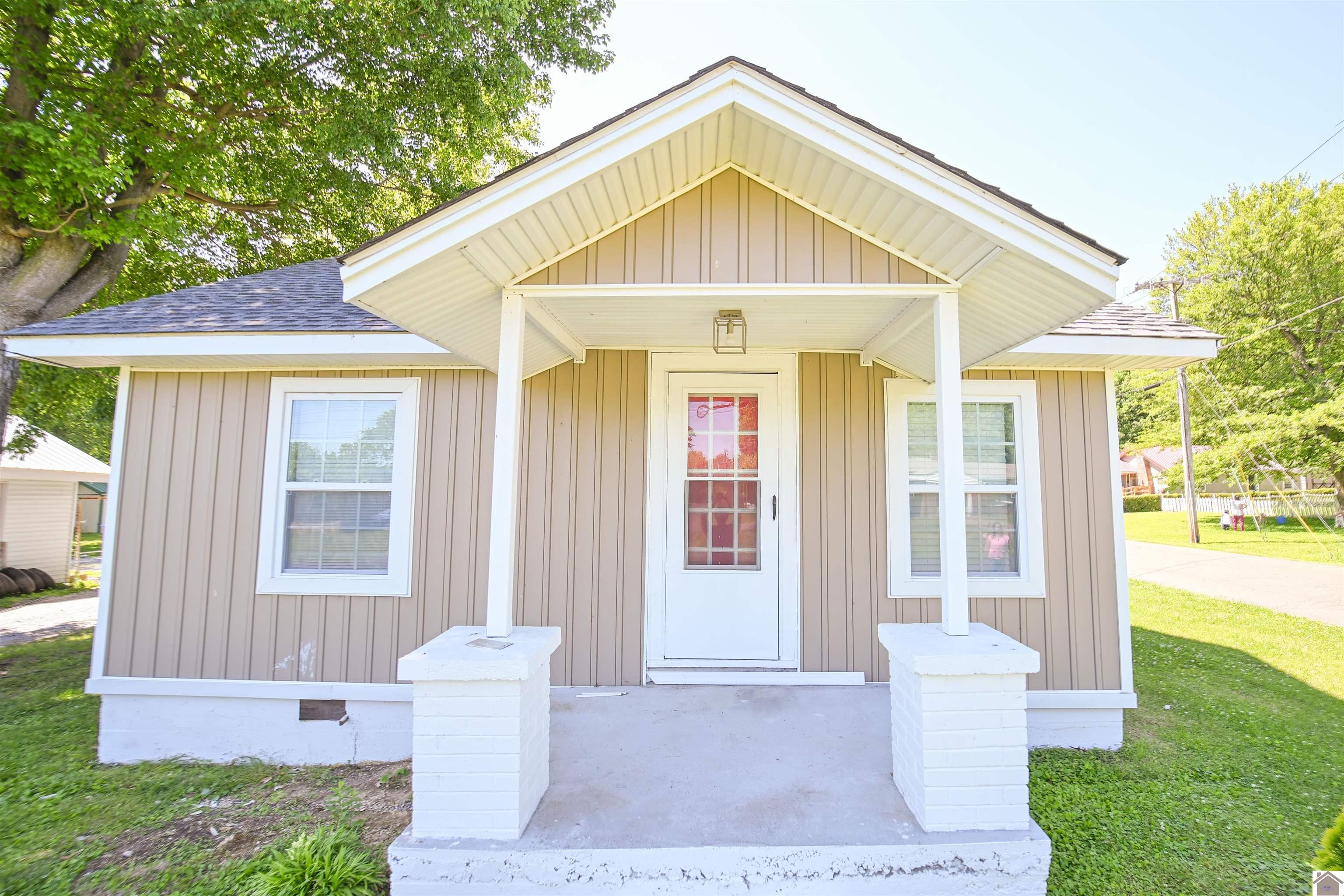 900 Backusburg Road, Mayfield, KY 42066 Listing Photo  1