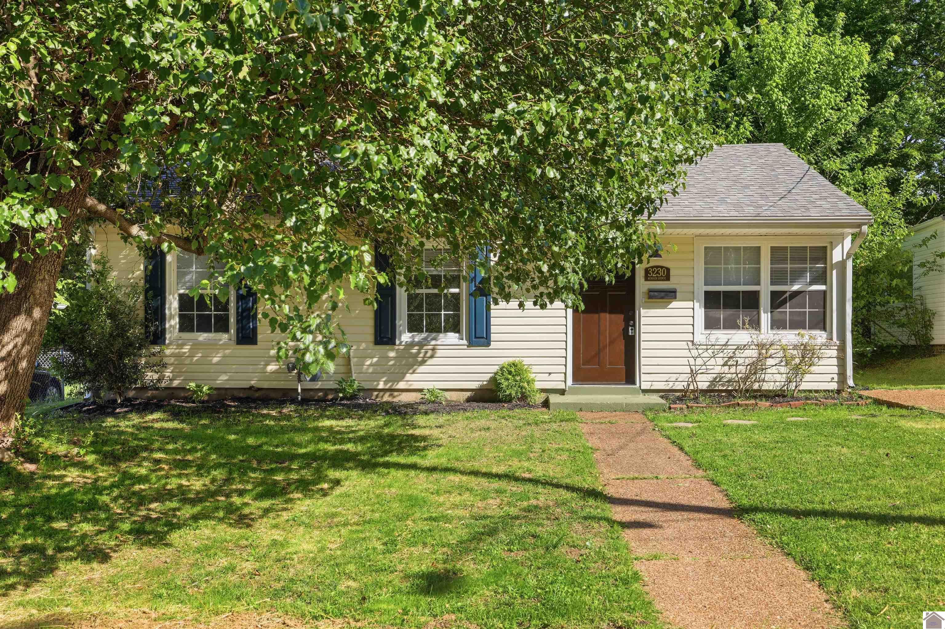 3230 Minnich Ave, Paducah, KY 42001 Listing Photo  1