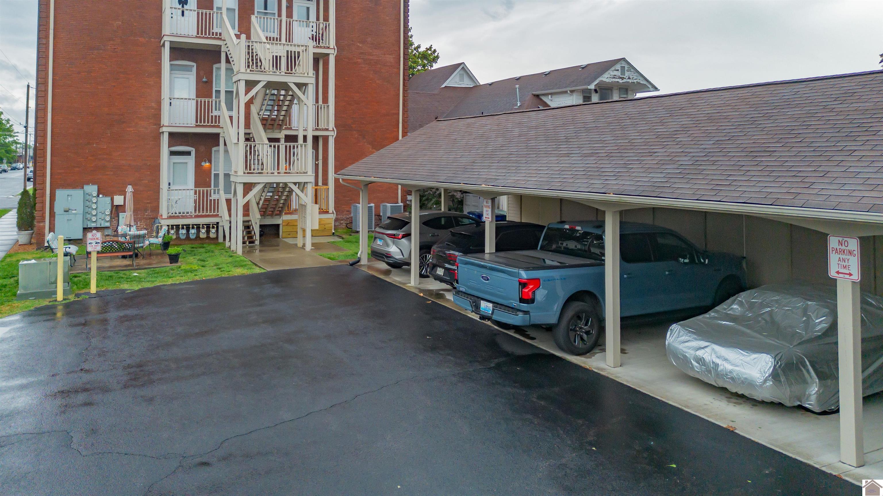 233 N 6th Unit 203, Paducah, KY 42001 Listing Photo  3