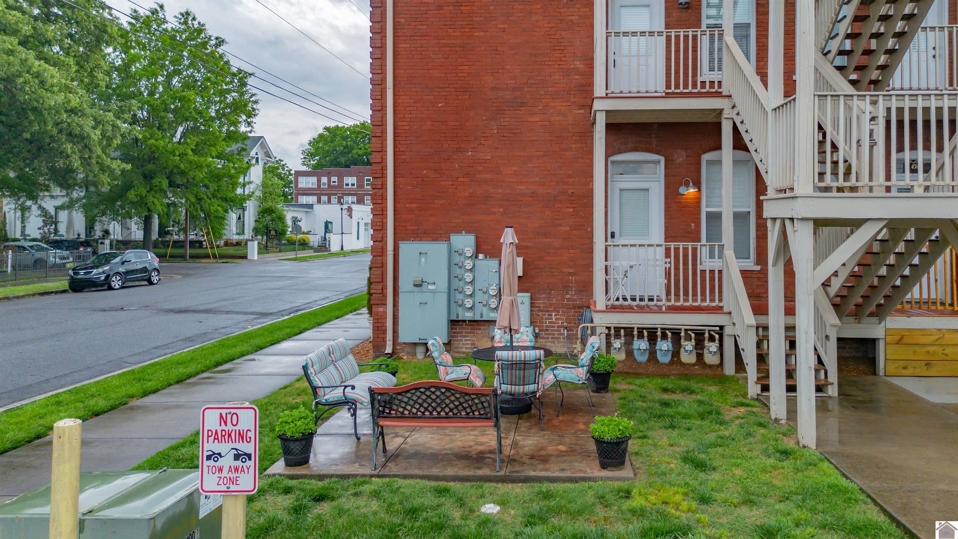 233 N 6th Unit 203, Paducah, KY 42001 Listing Photo  4