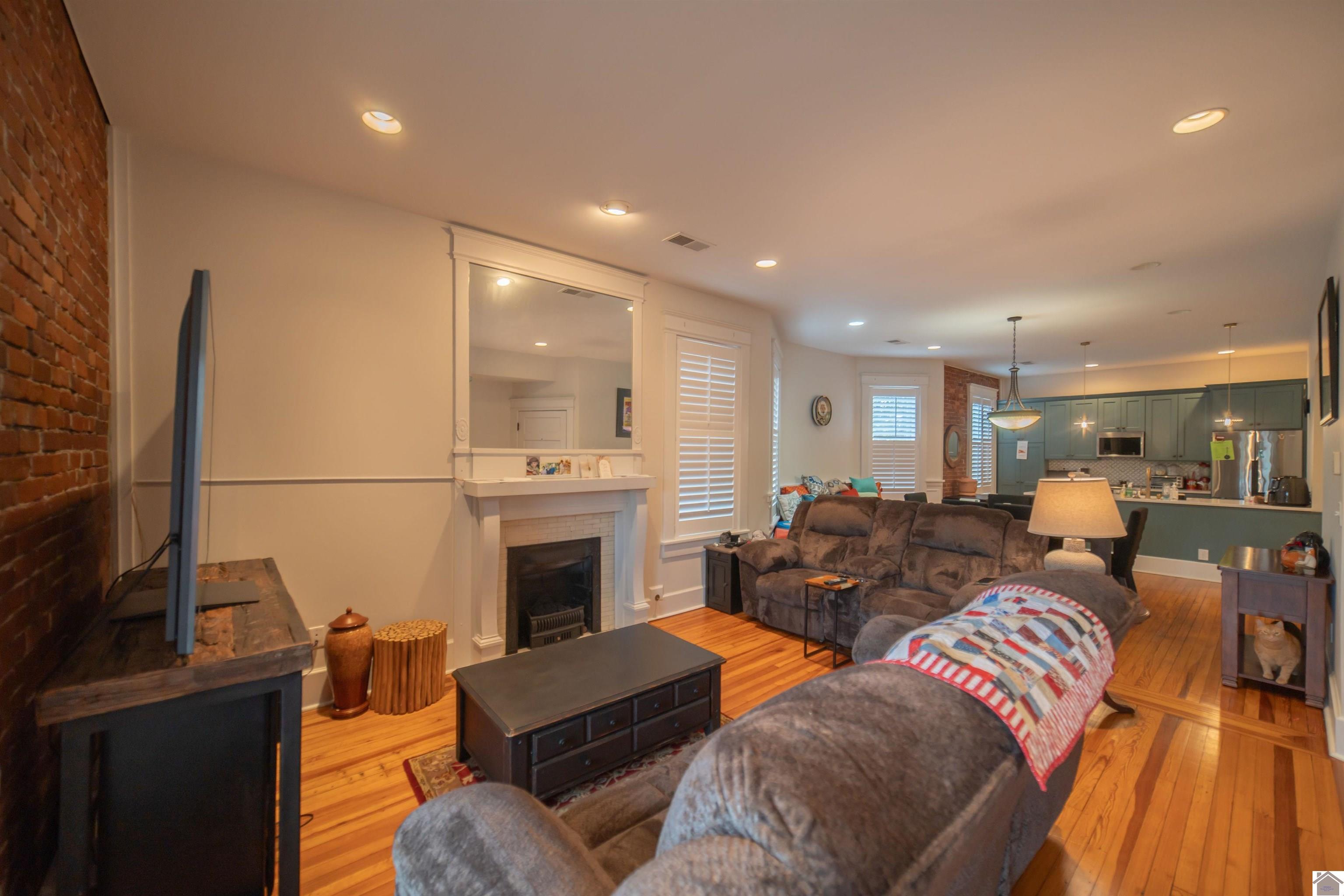 233 N 6th Unit 203, Paducah, KY 42001 Listing Photo  7