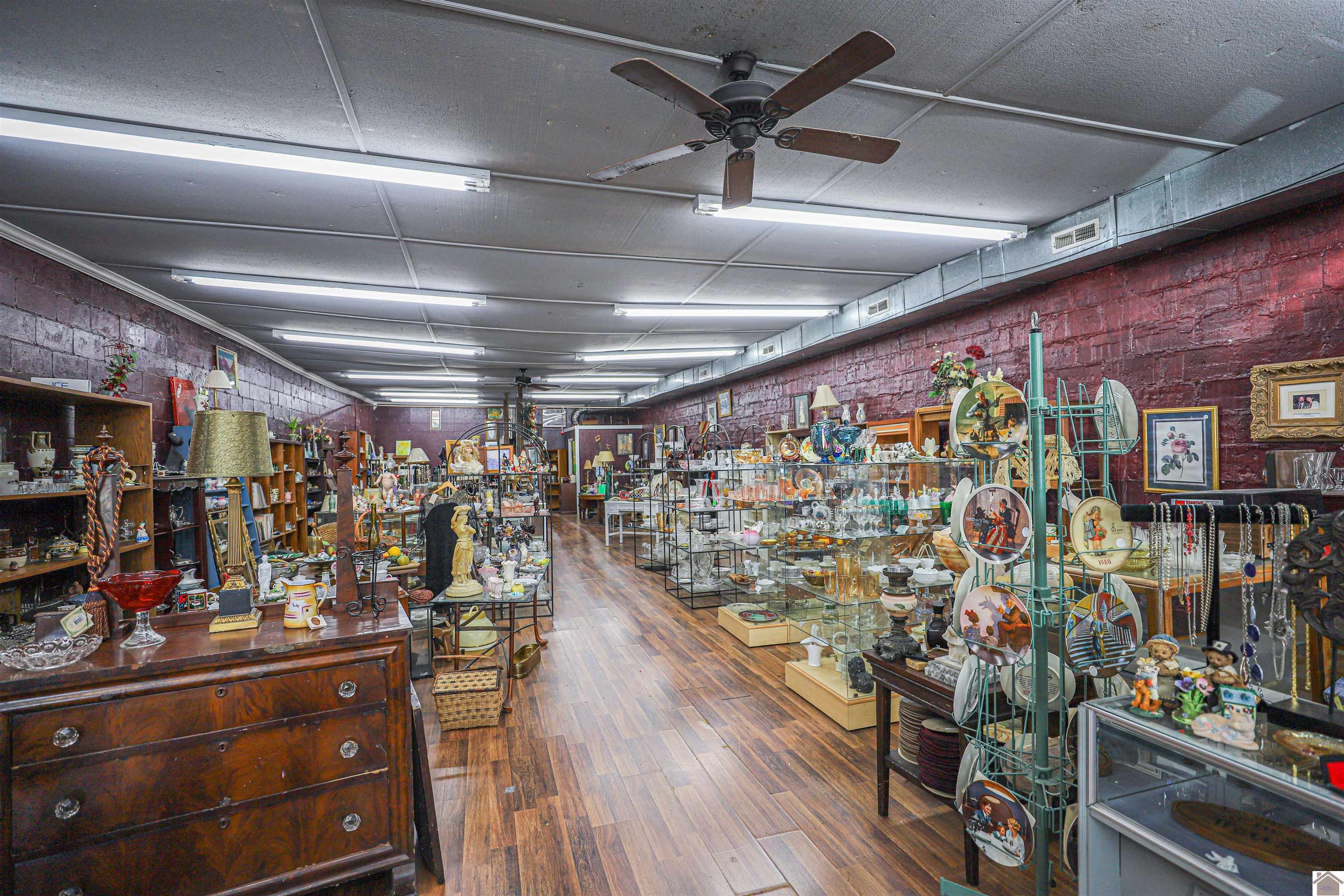 210 Main St, Hazel, KY 42049 Listing Photo  12