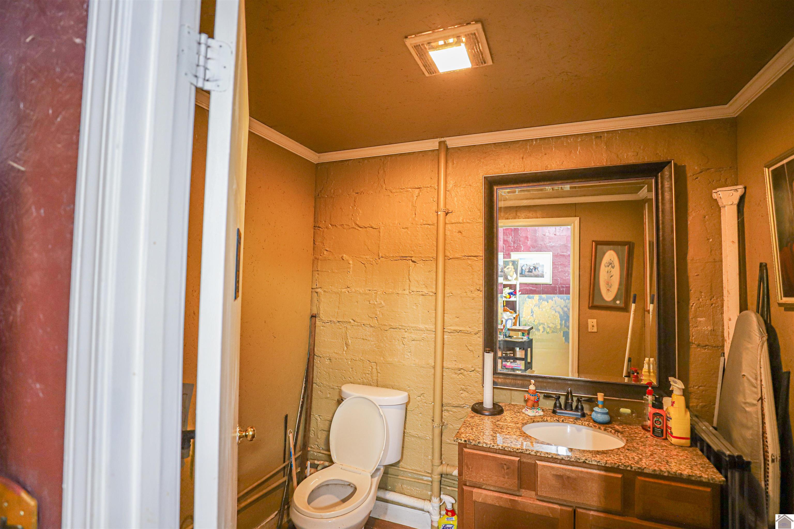 210 Main St, Hazel, KY 42049 Listing Photo  14