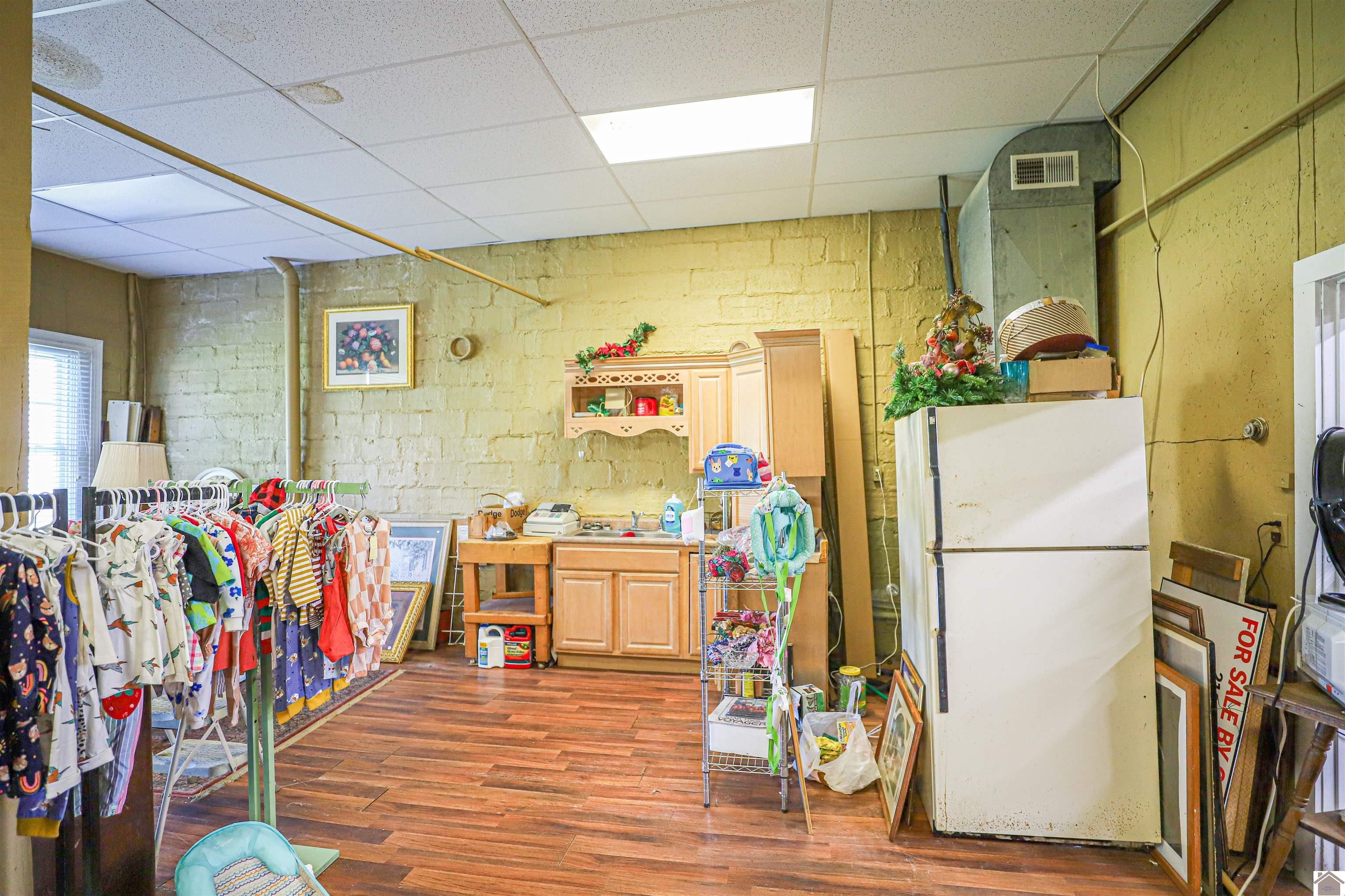 210 Main St, Hazel, KY 42049 Listing Photo  15