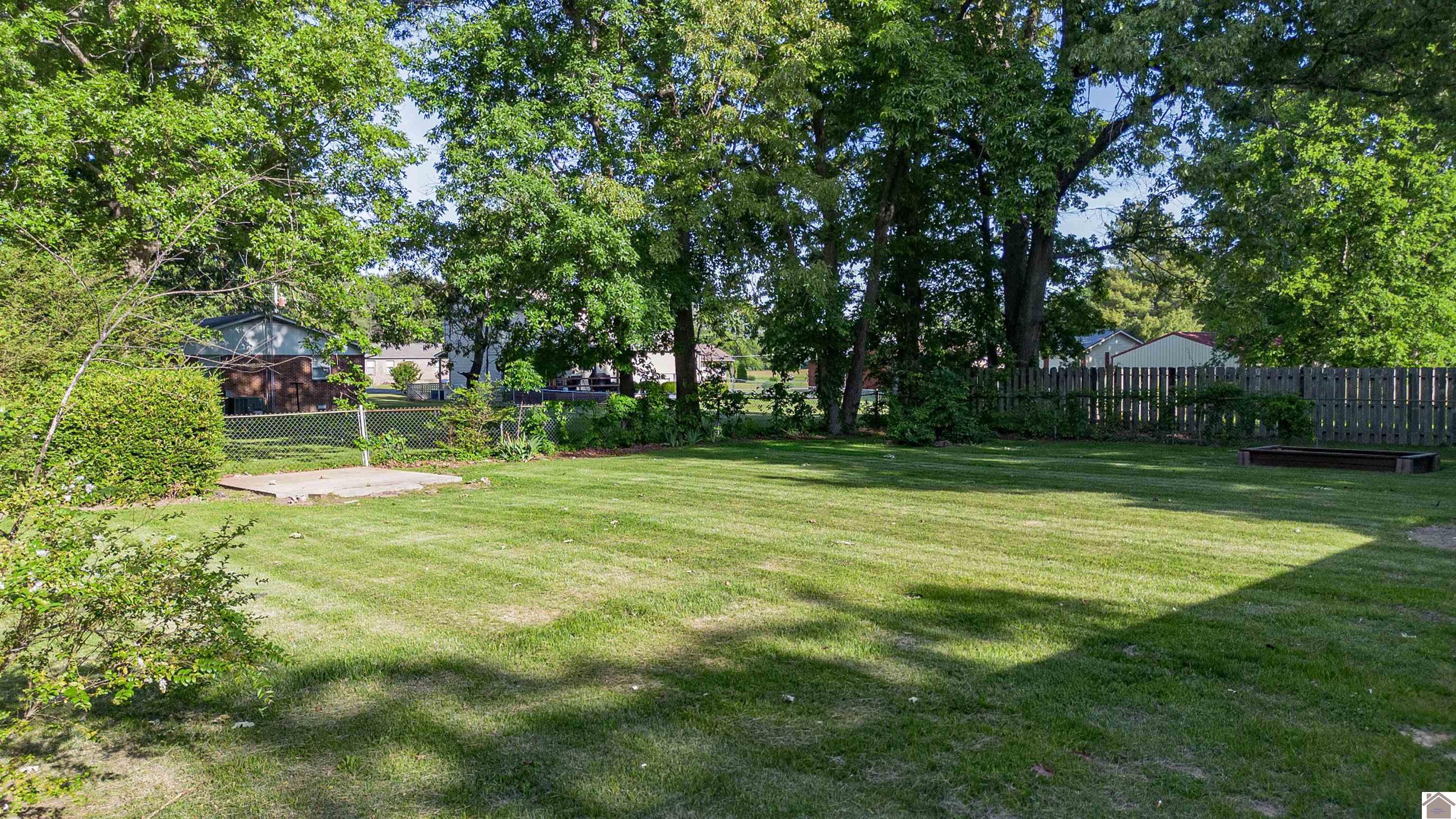 580 Oakland Circle, Paducah, KY 42003 Listing Photo  28