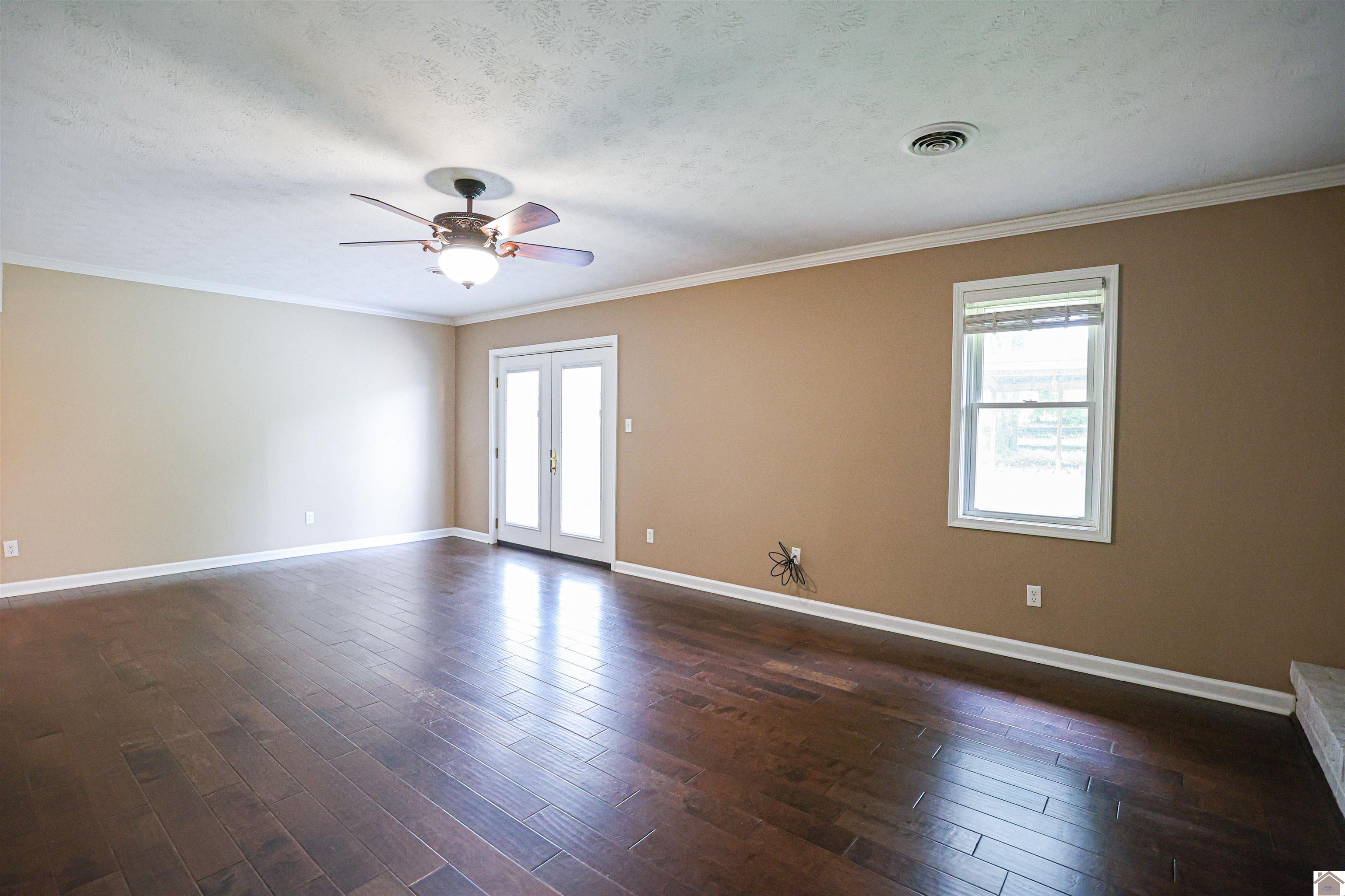 4430 Chicadee Drive, Paducah, KY 42001 Listing Photo  14