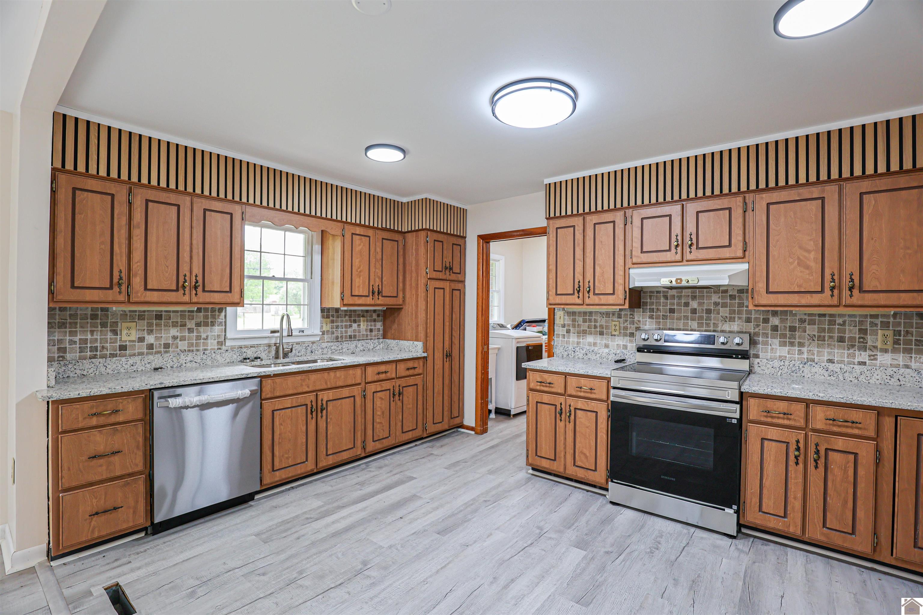 5861 Kathy Drive, Paducah, KY 42003 Listing Photo  11