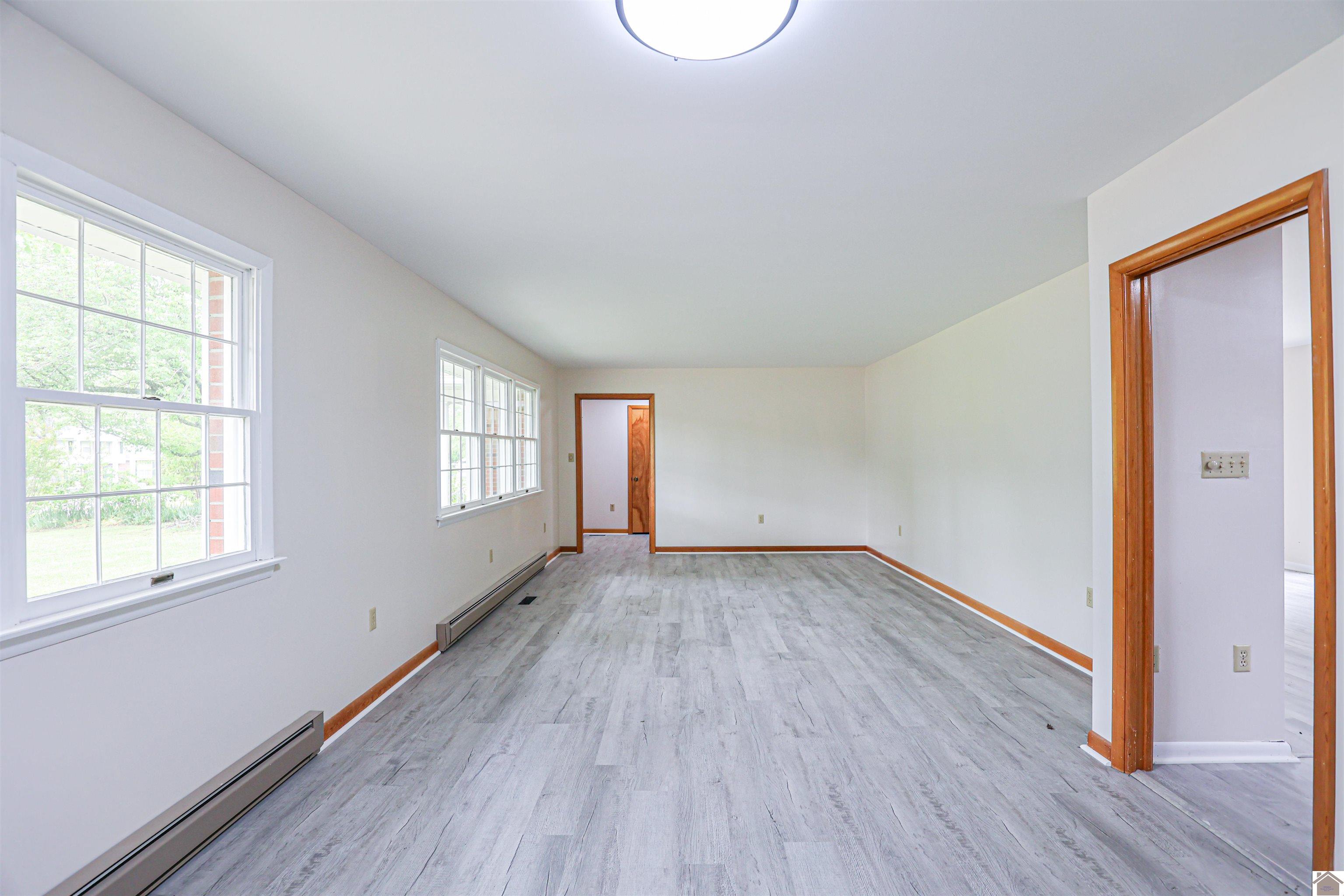 5861 Kathy Drive, Paducah, KY 42003 Listing Photo  8