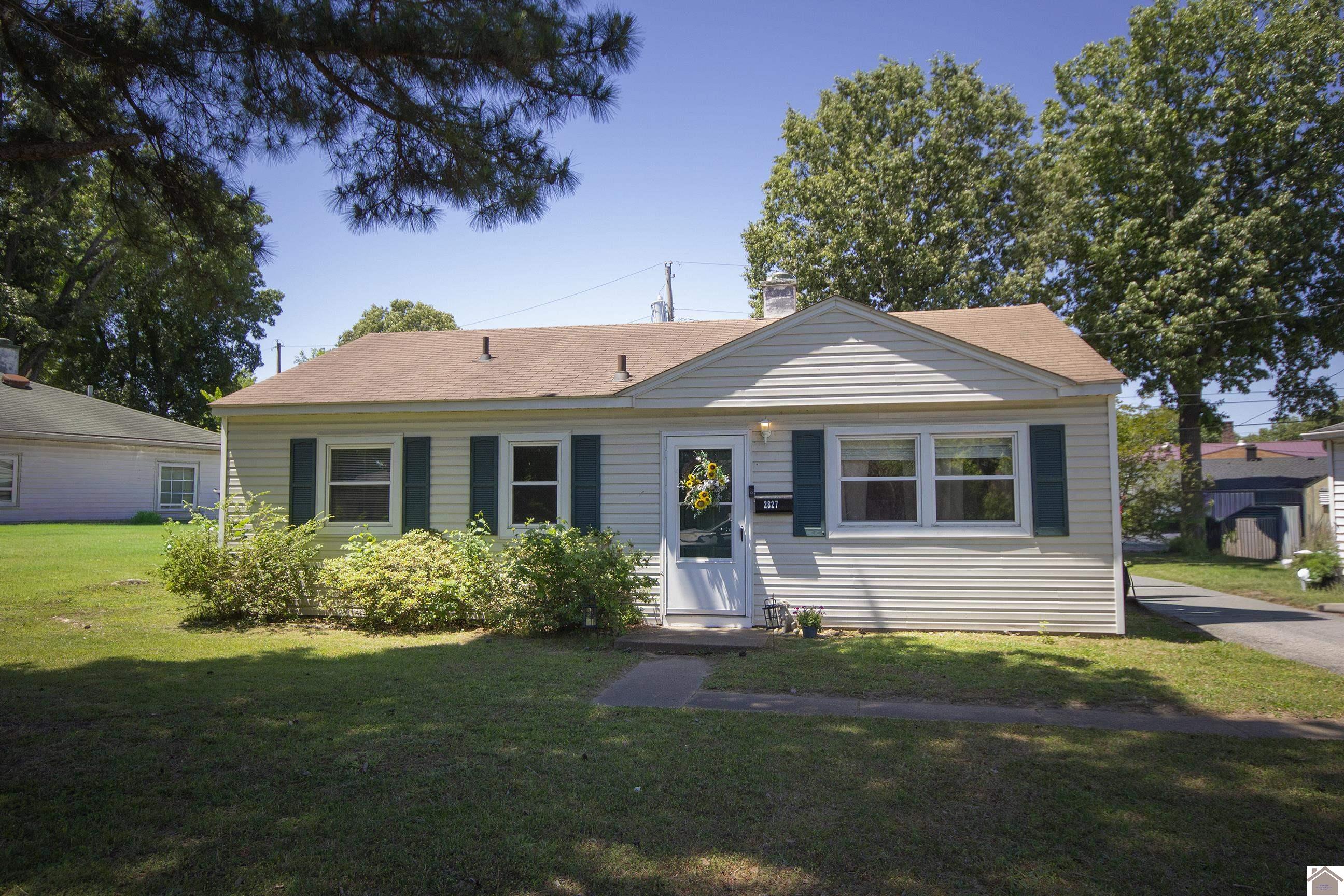2827 Cornell St, Paducah, KY 42003 Listing Photo  2