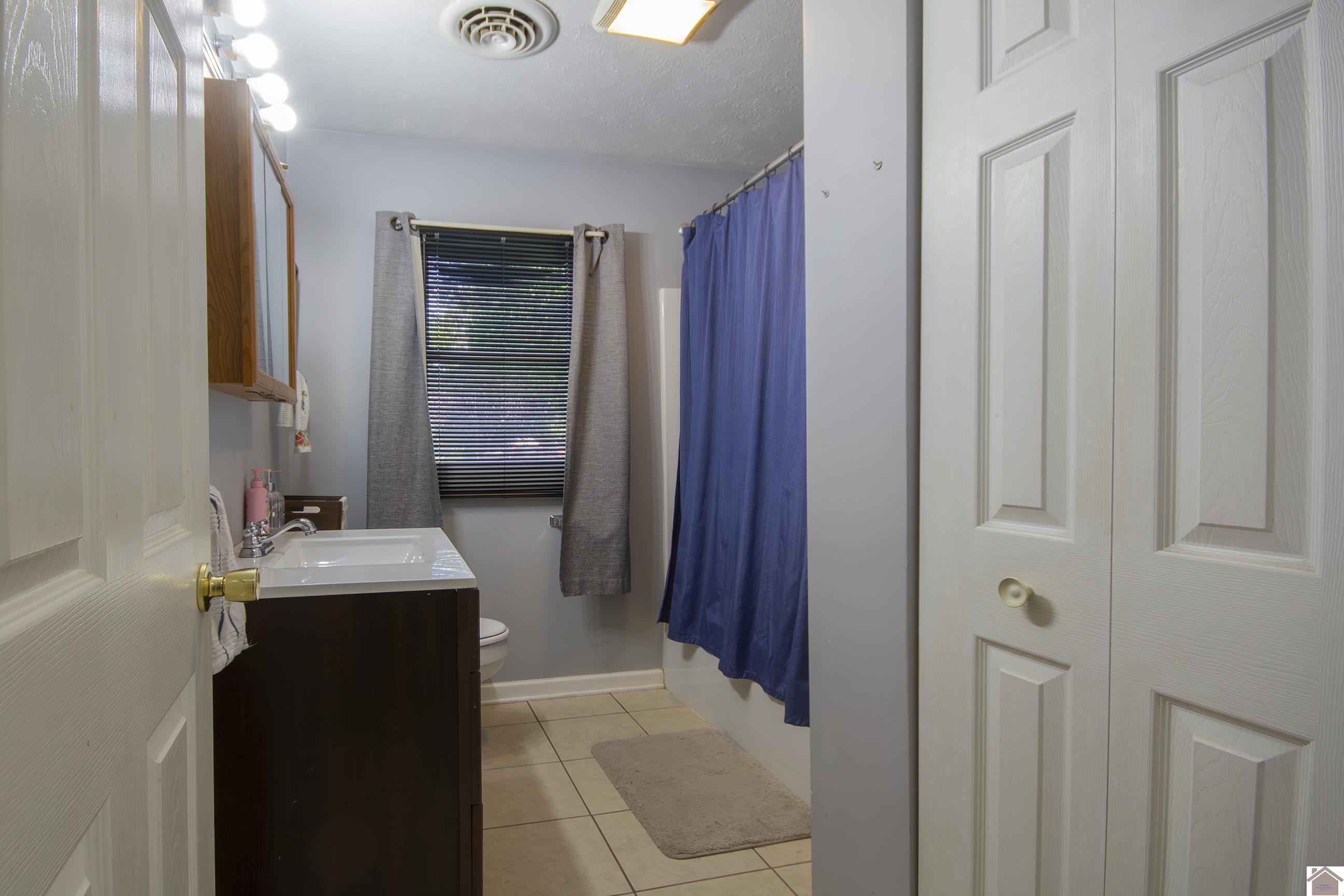 2827 Cornell St, Paducah, KY 42003 Listing Photo  12