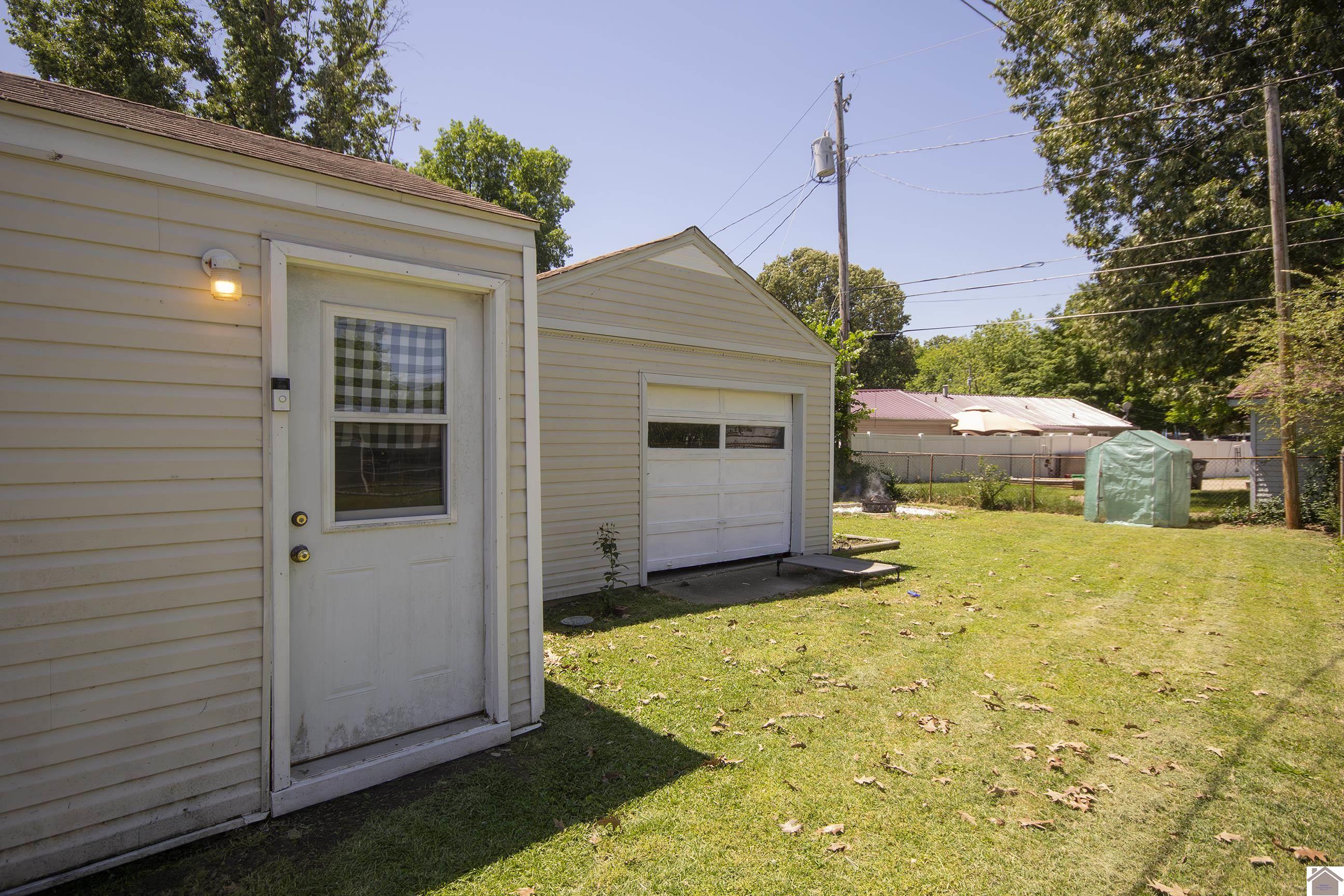 2827 Cornell St, Paducah, KY 42003 Listing Photo  26