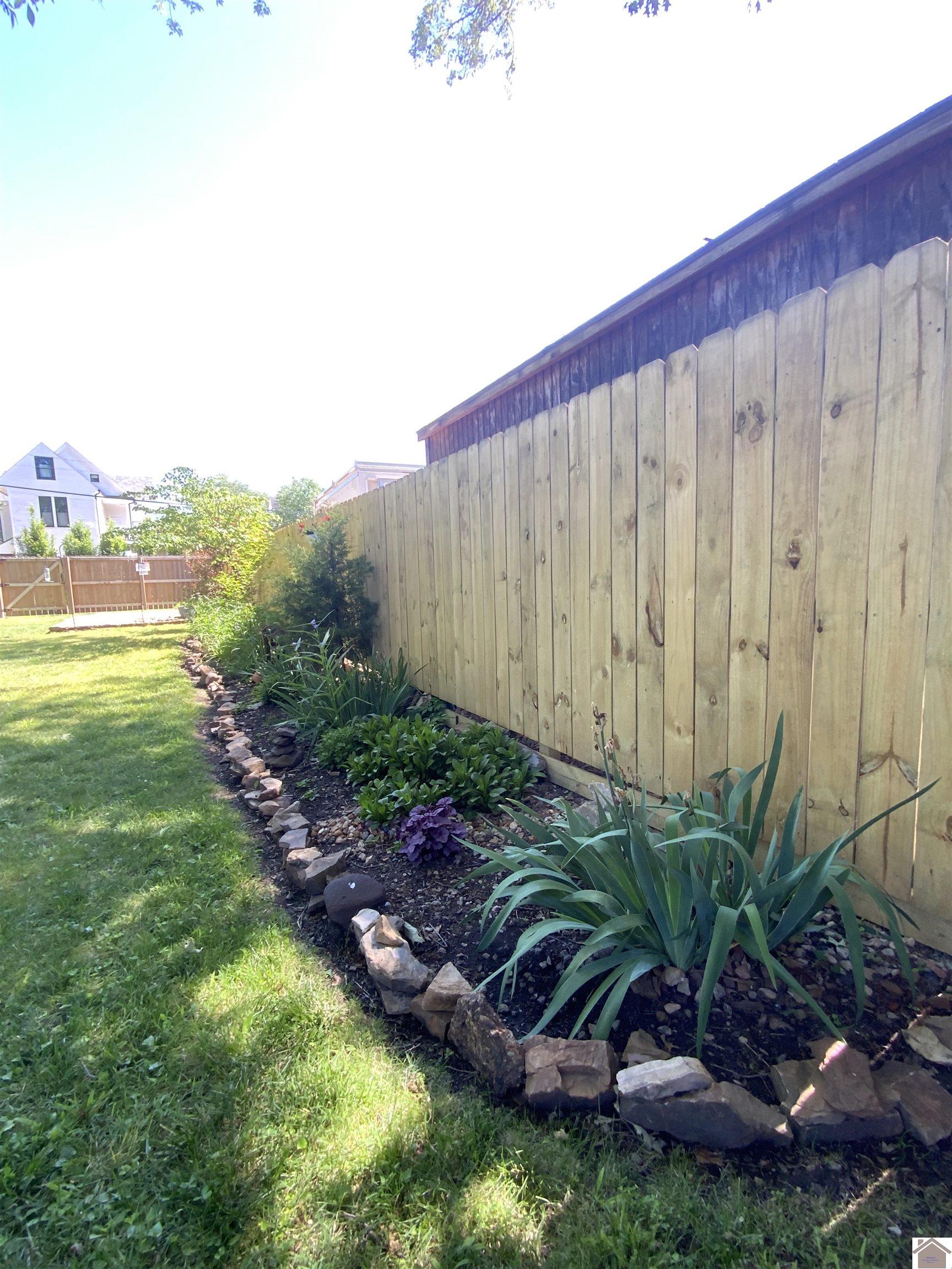 1620 Monroe St., Paducah, KY 42001 Listing Photo  15