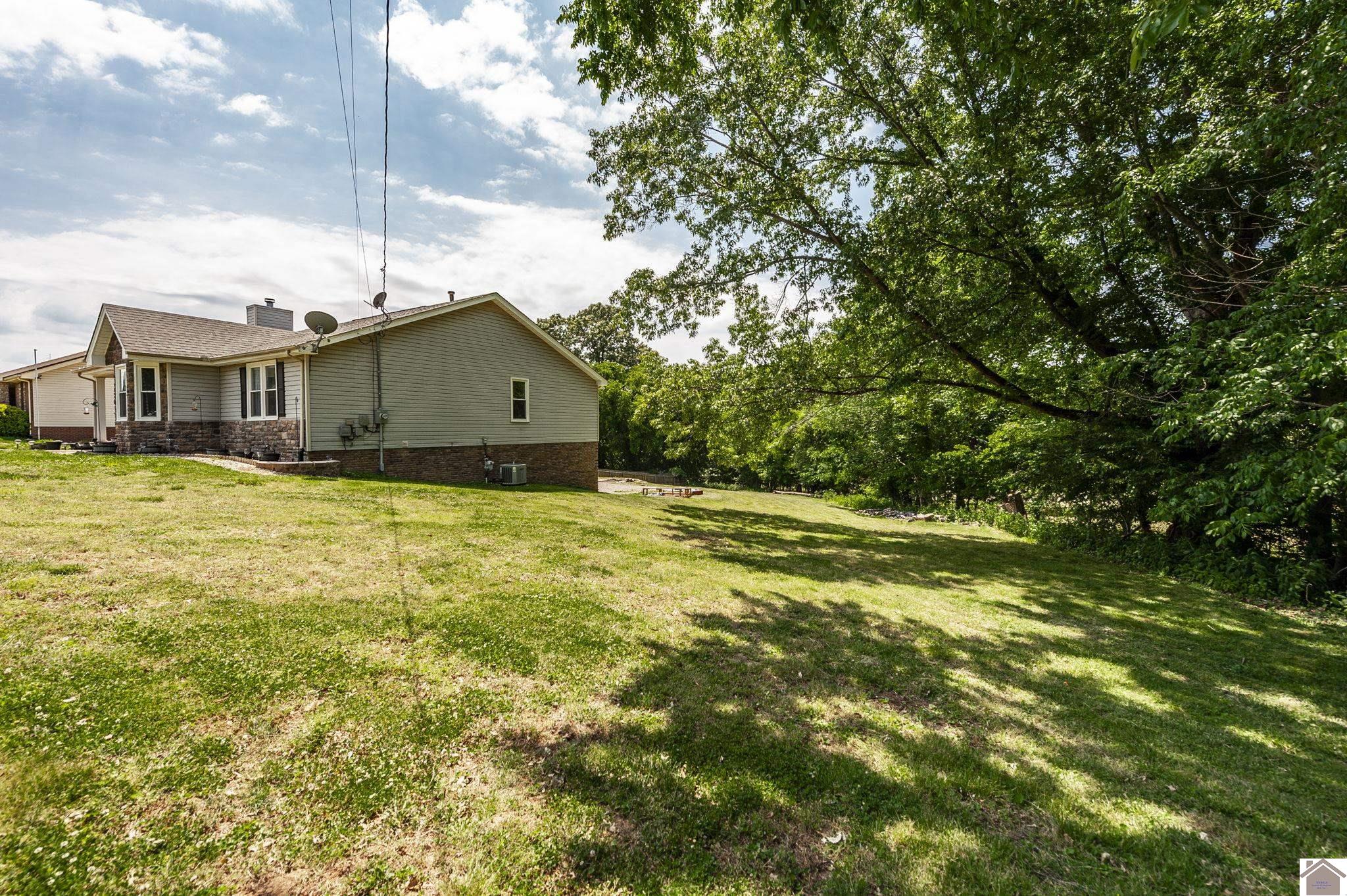 748 W Creek Dr, Clarksville, TN 37040 Listing Photo  50