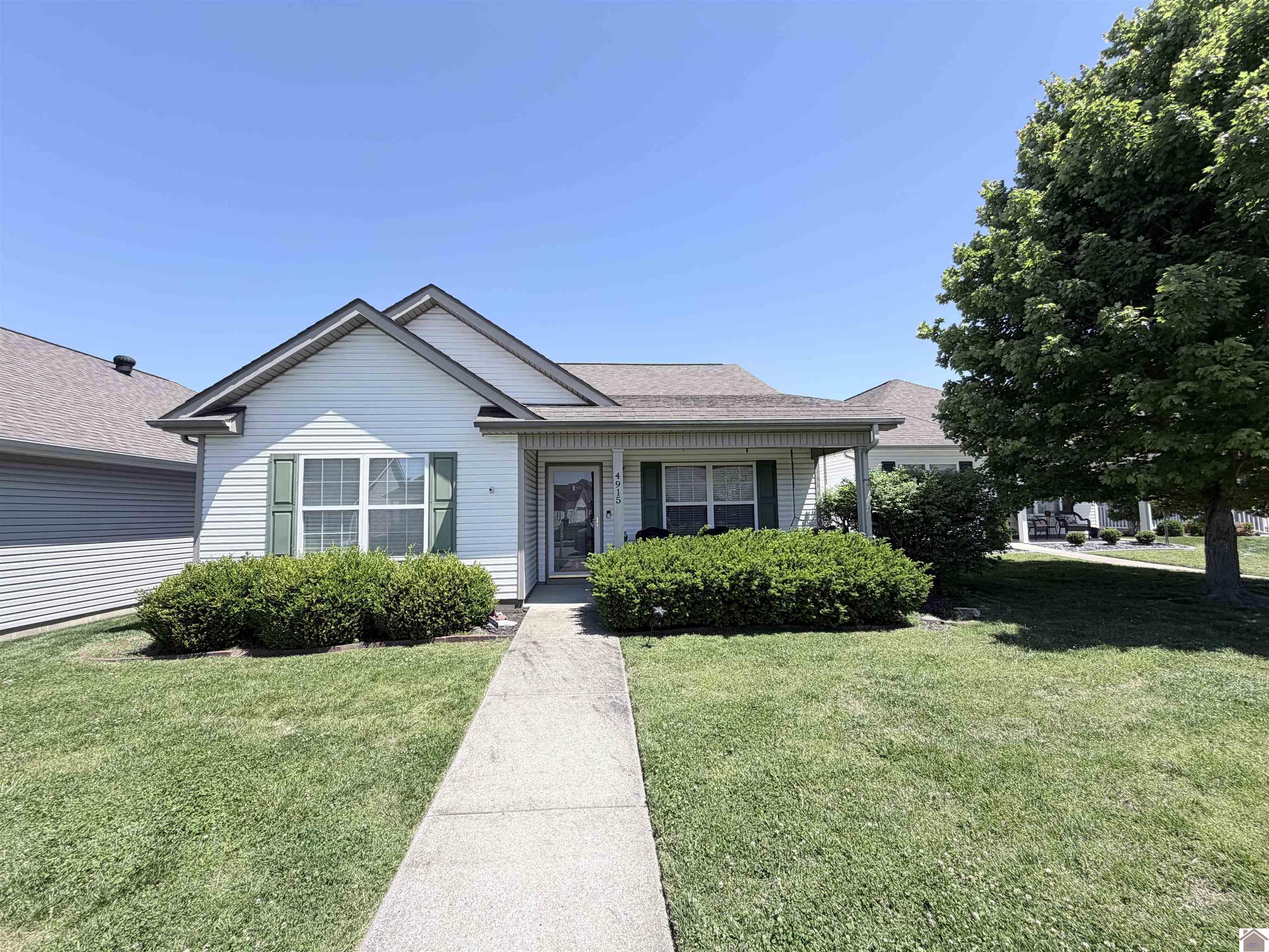 4915 West Towne Dr, Paducah, KY 42001 Listing Photo  1