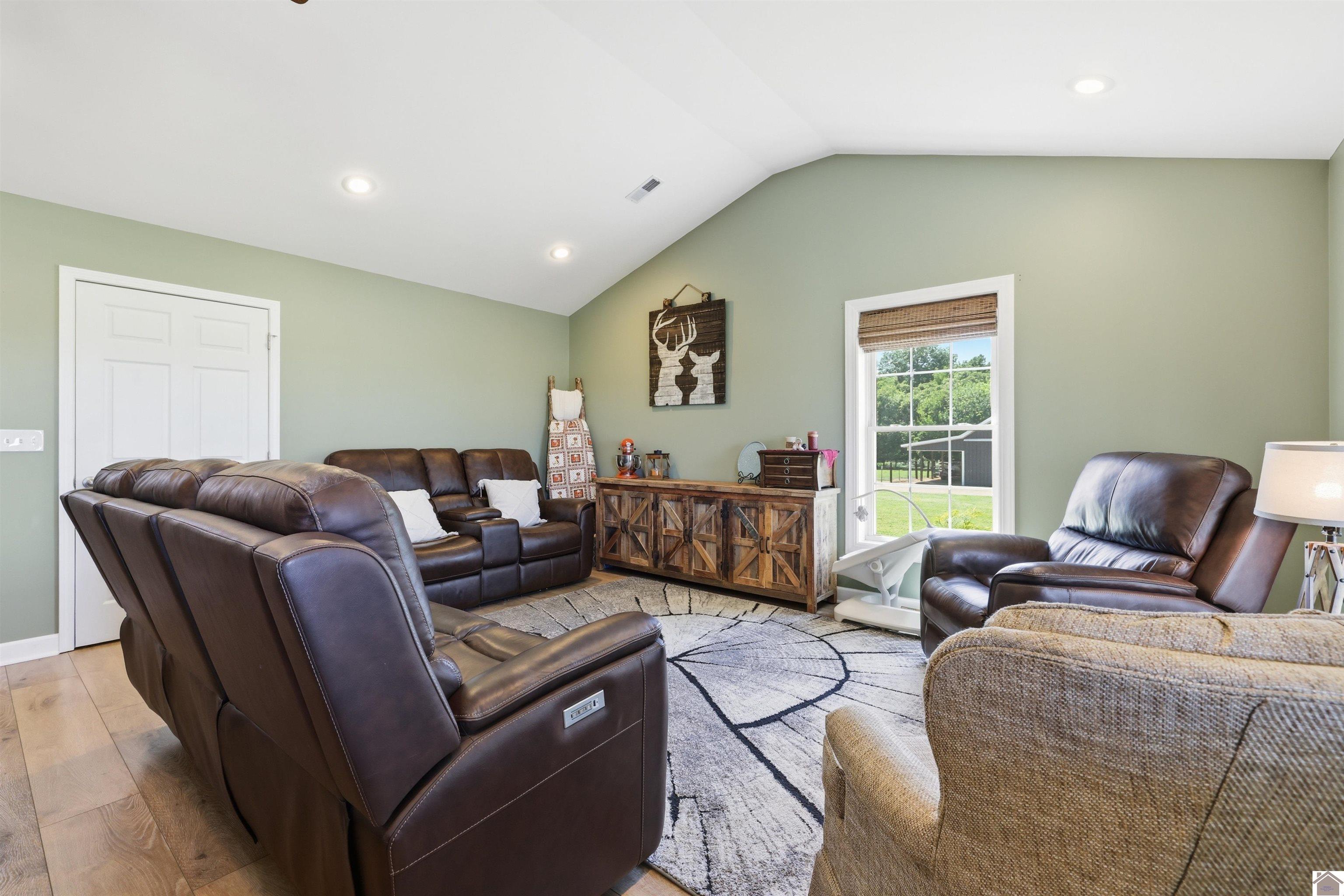 1633 Burnetts Chapel Rd., Farmington, KY 42040 Listing Photo  11