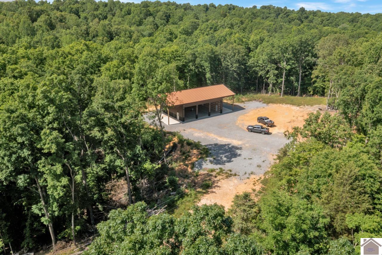 4023 Maple Grove Rd, Cadiz, KY 42211 Listing Photo  1