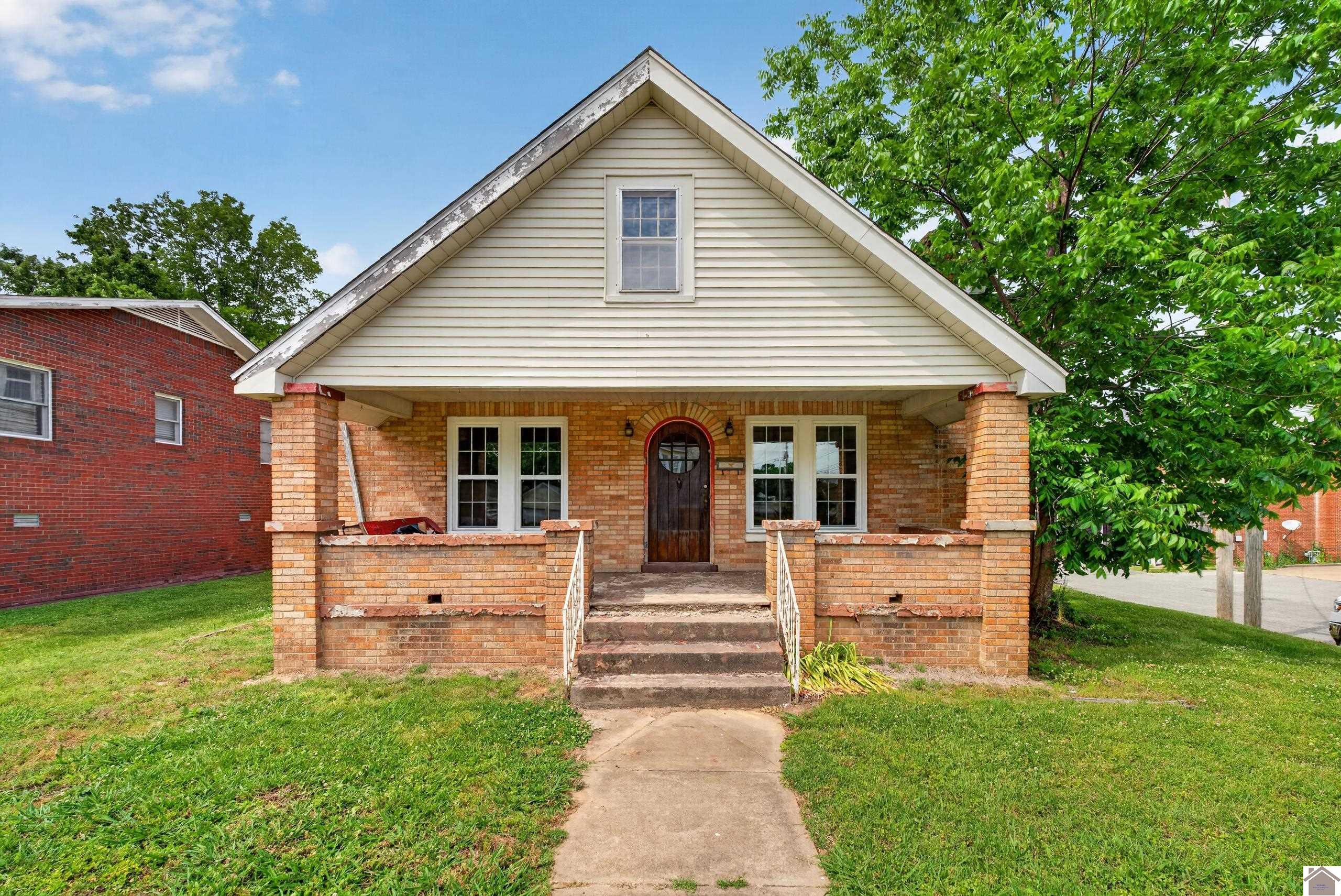 200 W 12th Street, Benton, KY 42025 Listing Photo  1