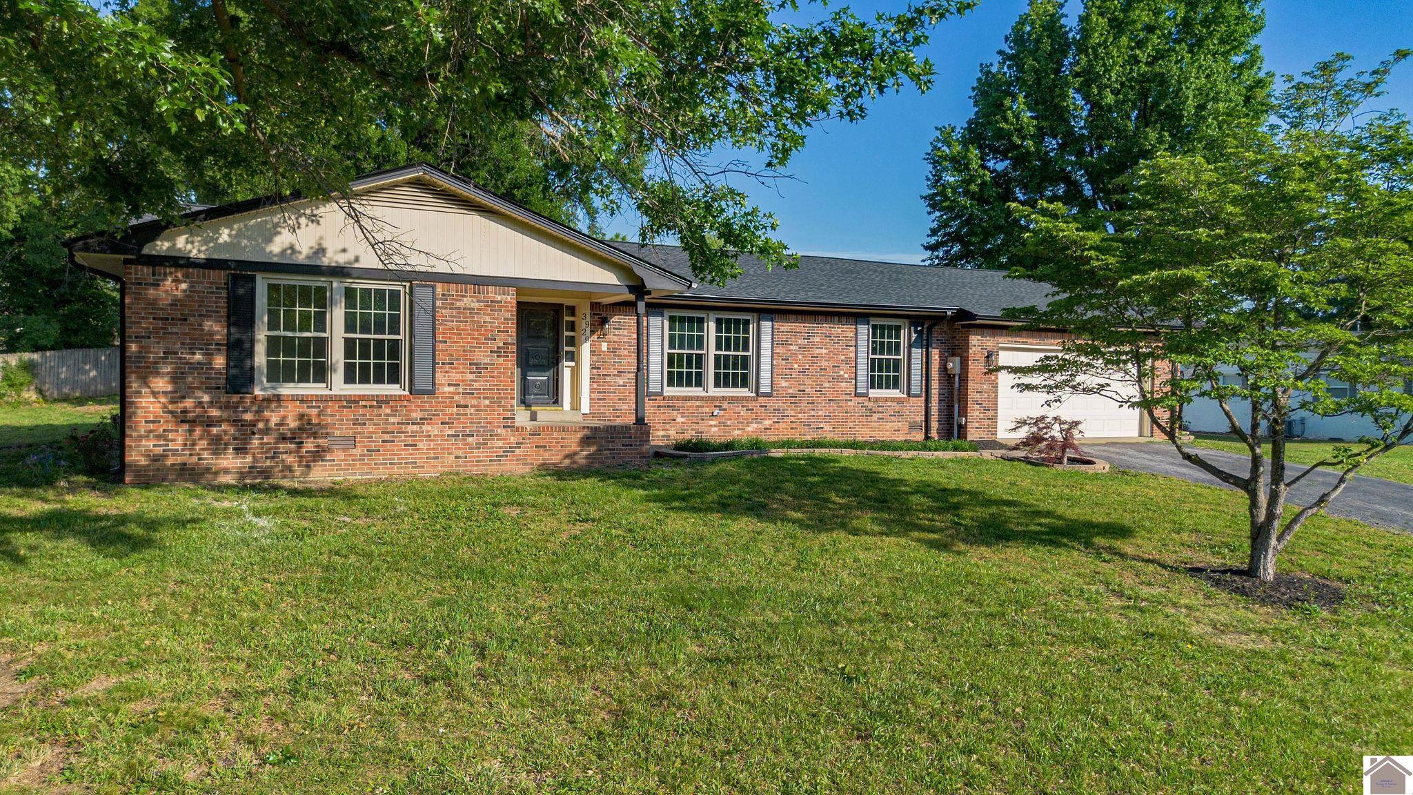 3929 Cleary Dr, Paducah, KY 42001 Listing Photo  1