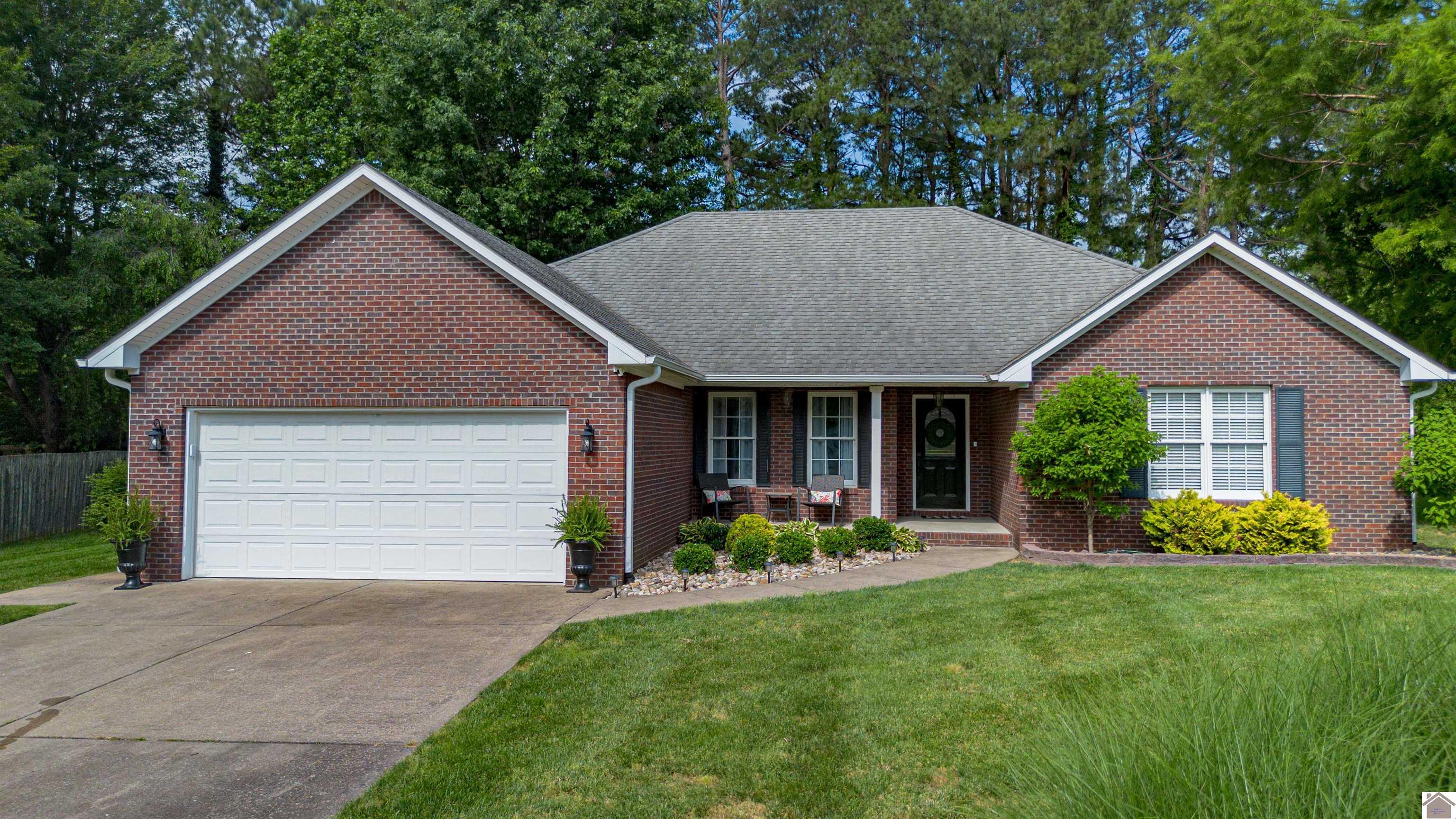 340 Jolee Way, Paducah, KY 42001 Listing Photo  1