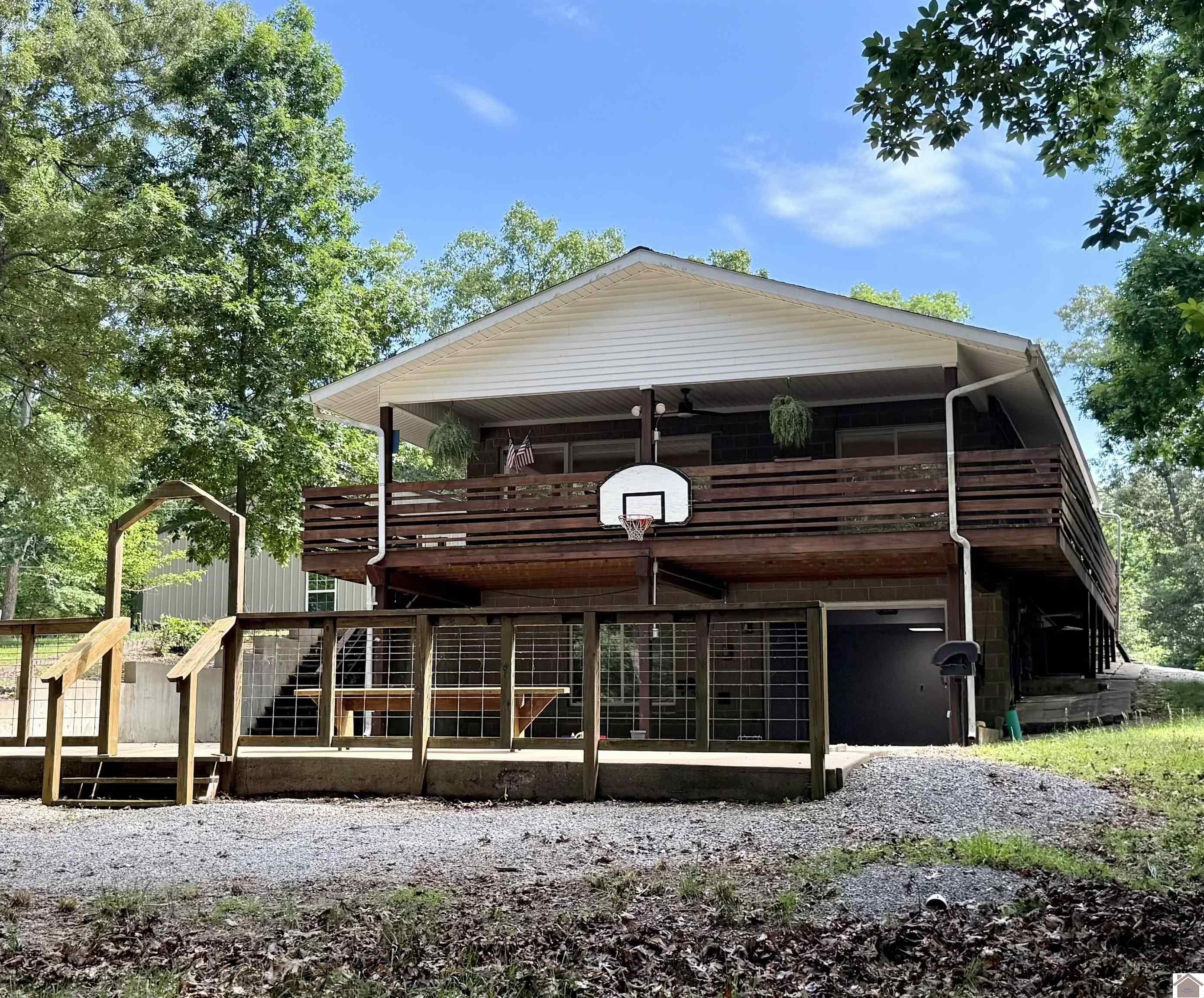 416 Hickory Hill Ln, Benton, KY 42025-6577 Listing Photo  1