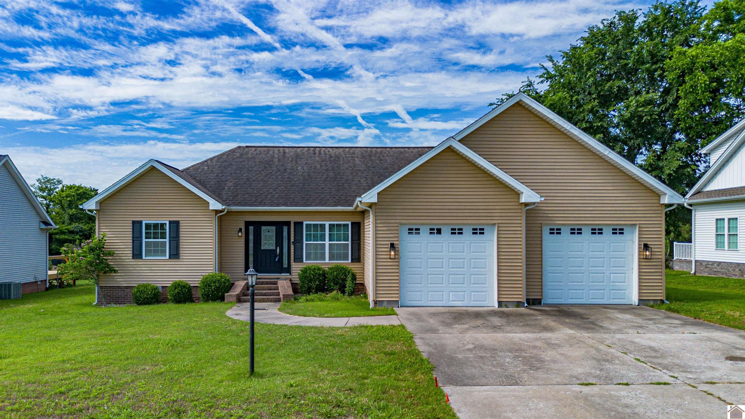 1010 Red Pine Circle