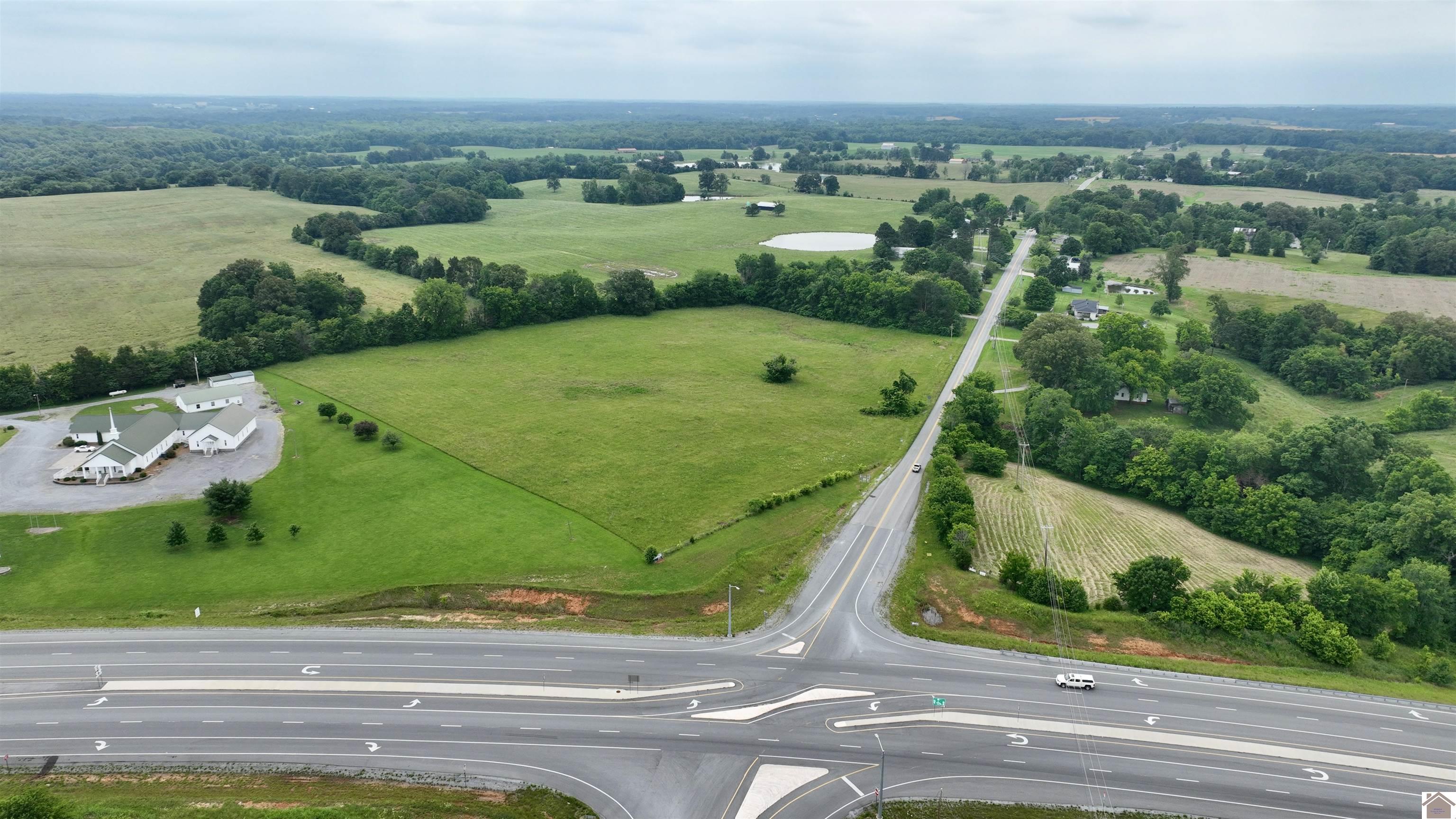 South Rd., Cadiz, KY 42211 Listing Photo  1