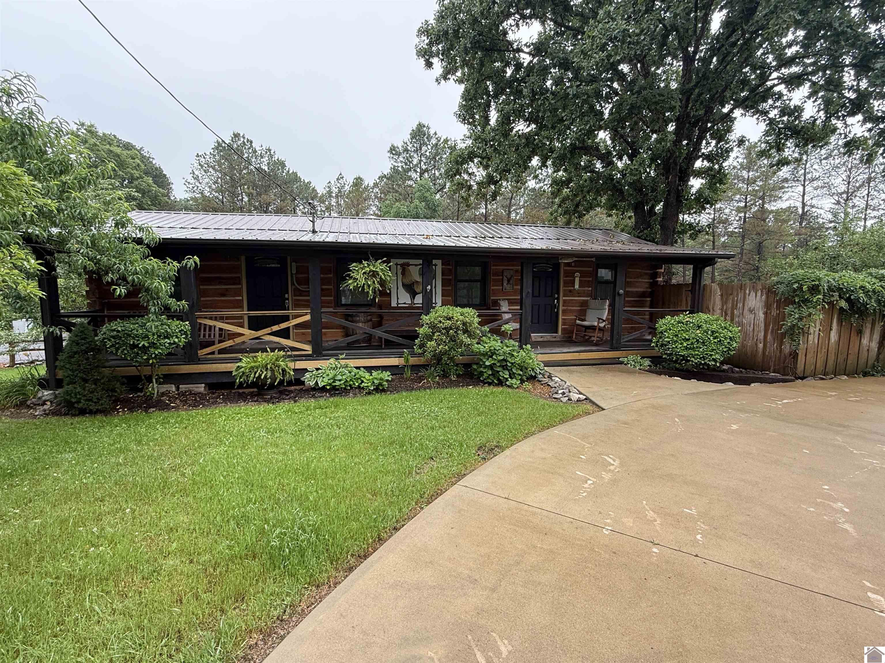 9 Hollytree Dr, Murray, KY 42071-9999 Listing Photo  1