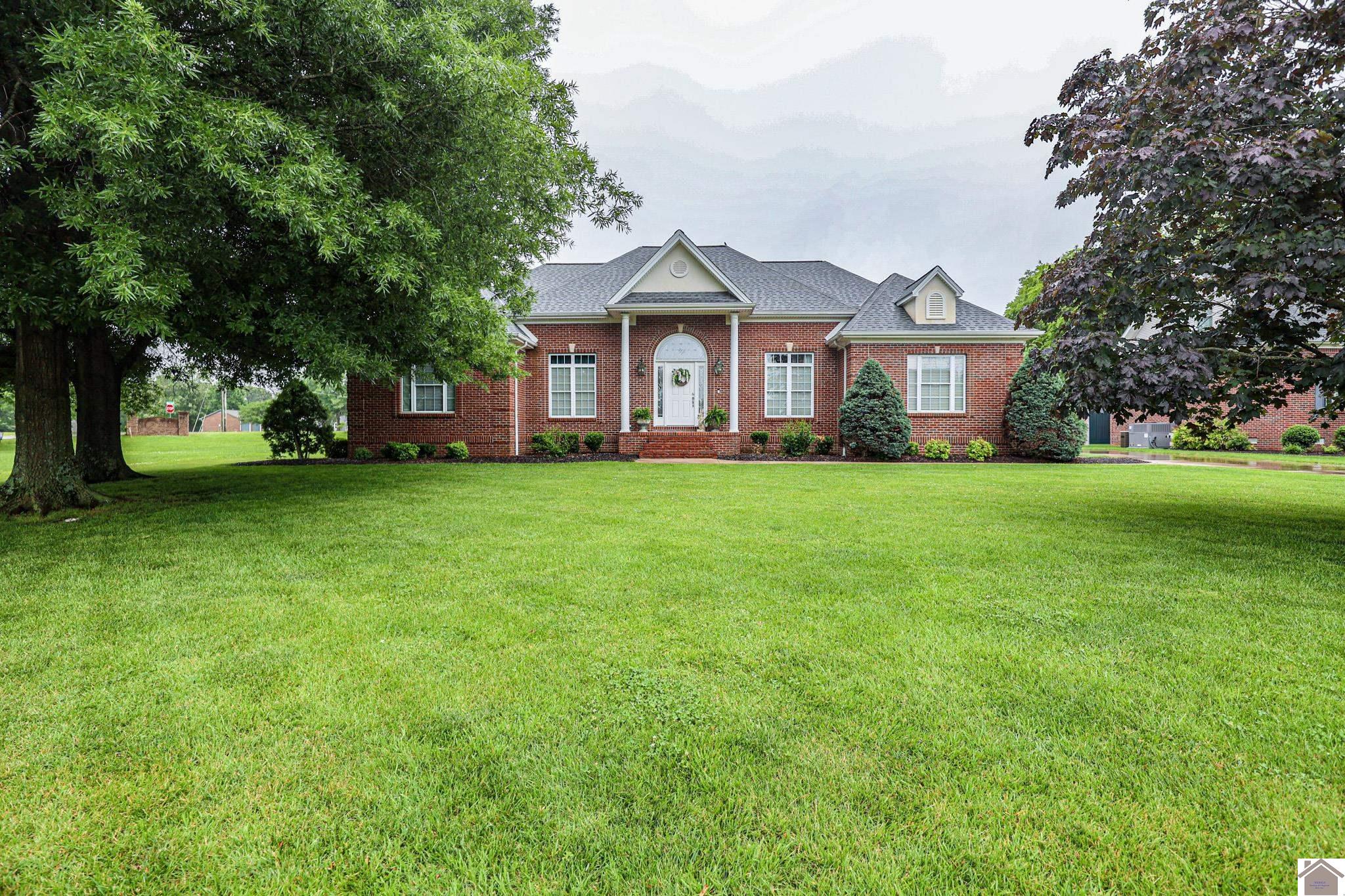 185 Willow Lake Drive