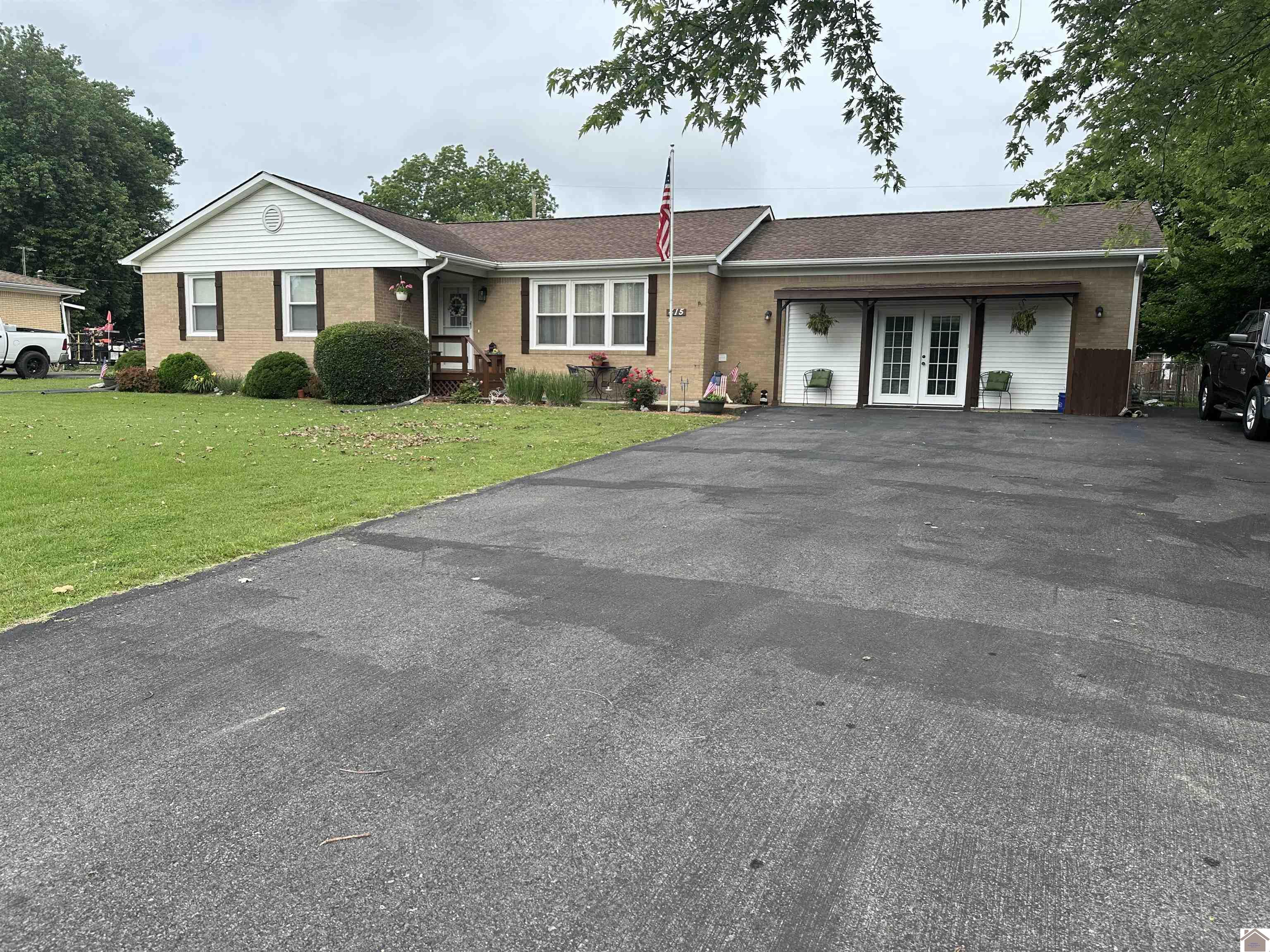 415 N Hayden Ave, Salem, KY 42078 Listing Photo  1
