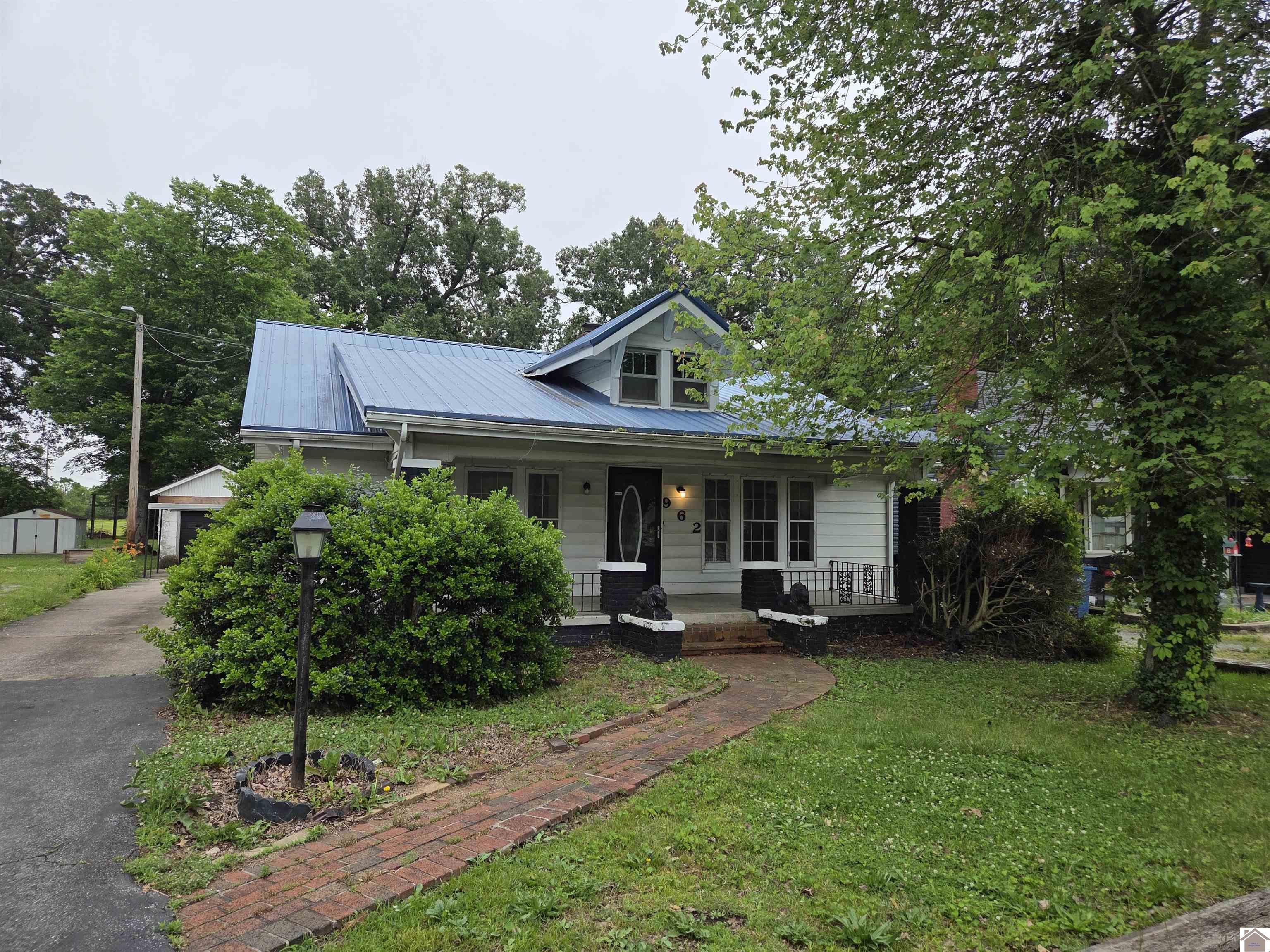 962 Husband Road, Paducah, KY 42003 Listing Photo  1
