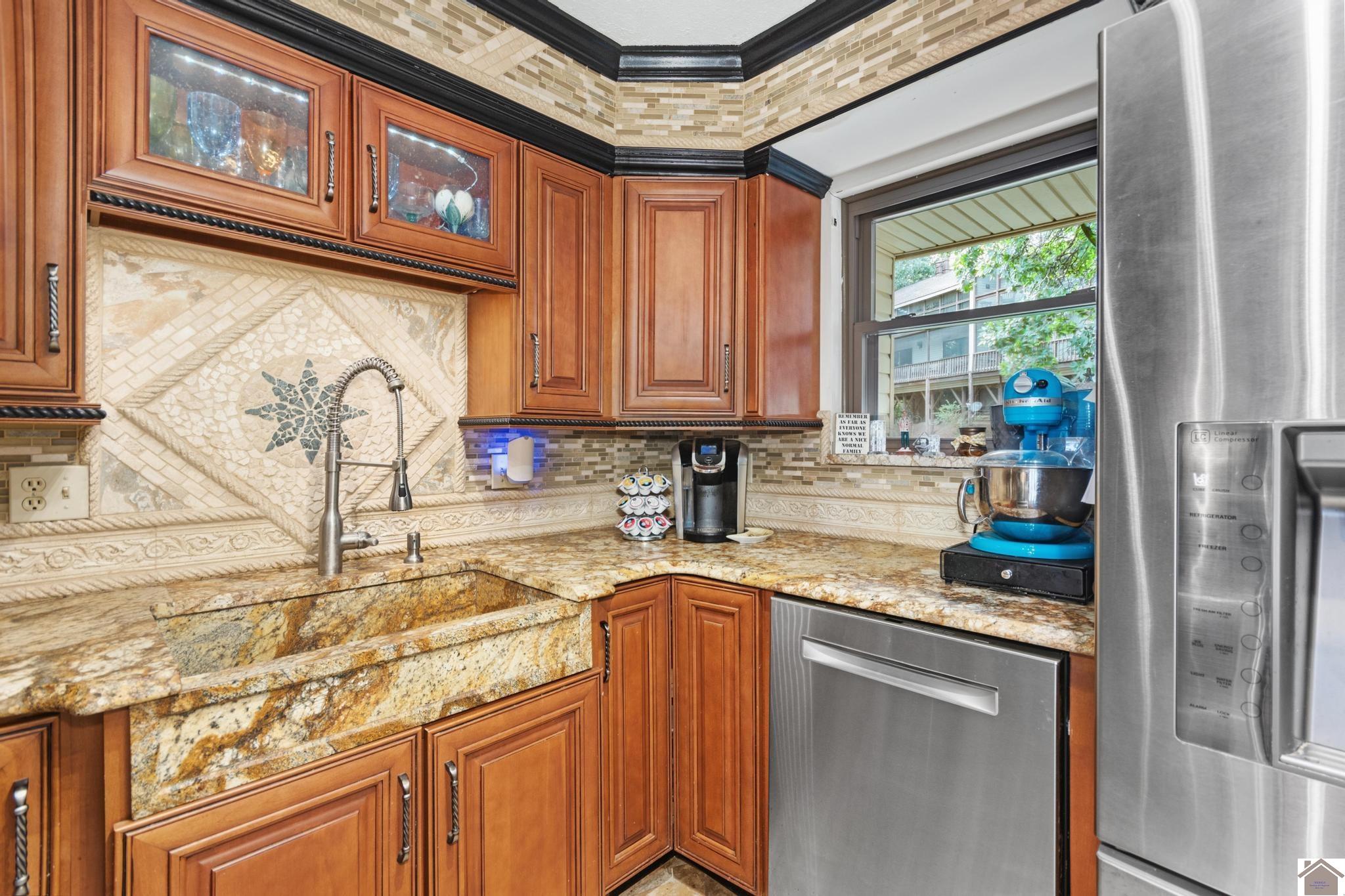 328 Champion Hills Road Unit 17B, Kuttawa, KY 42055 Listing Photo  9