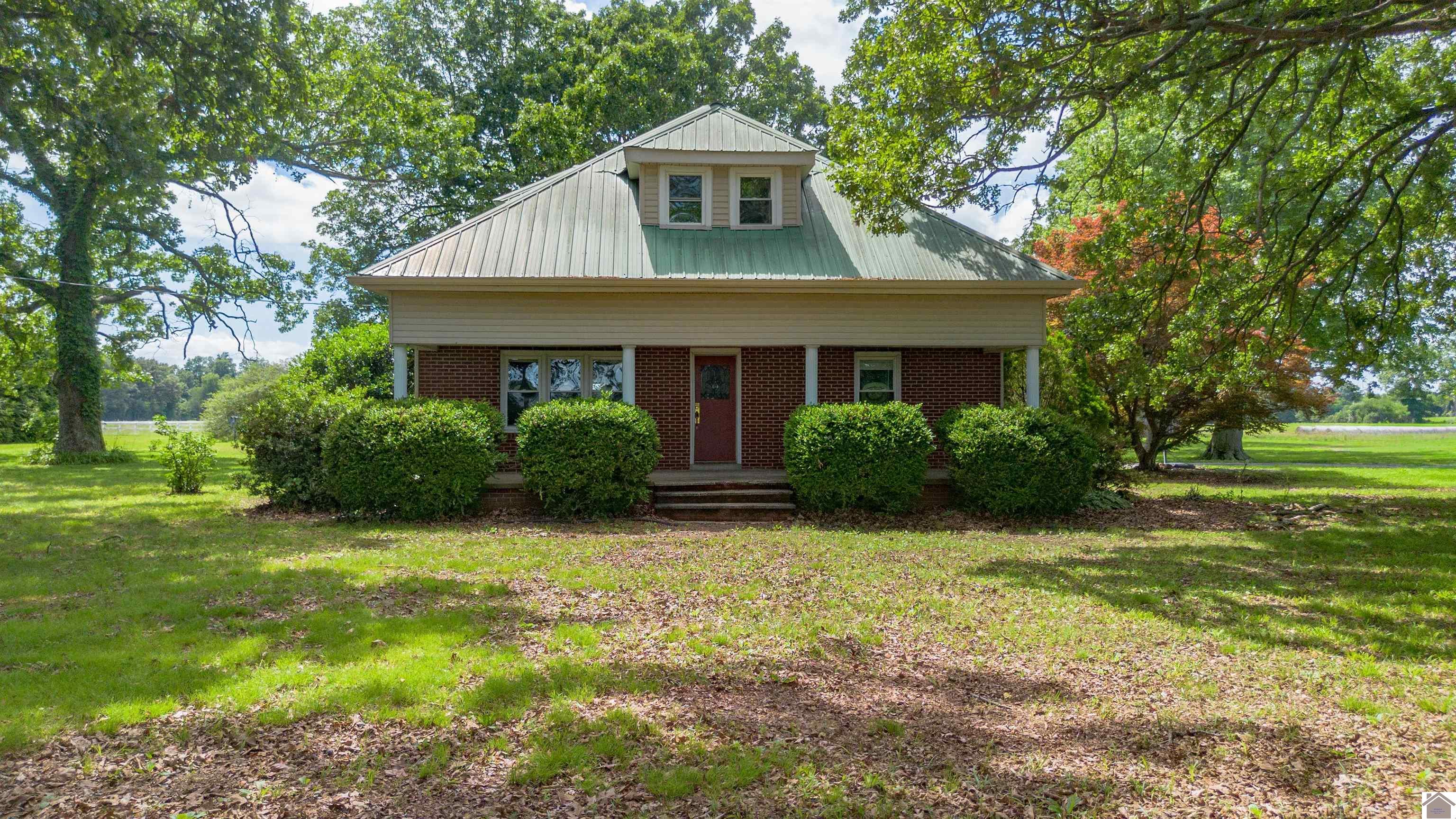 893 Peach Orchard Road, Murray, KY 42071 Listing Photo  1