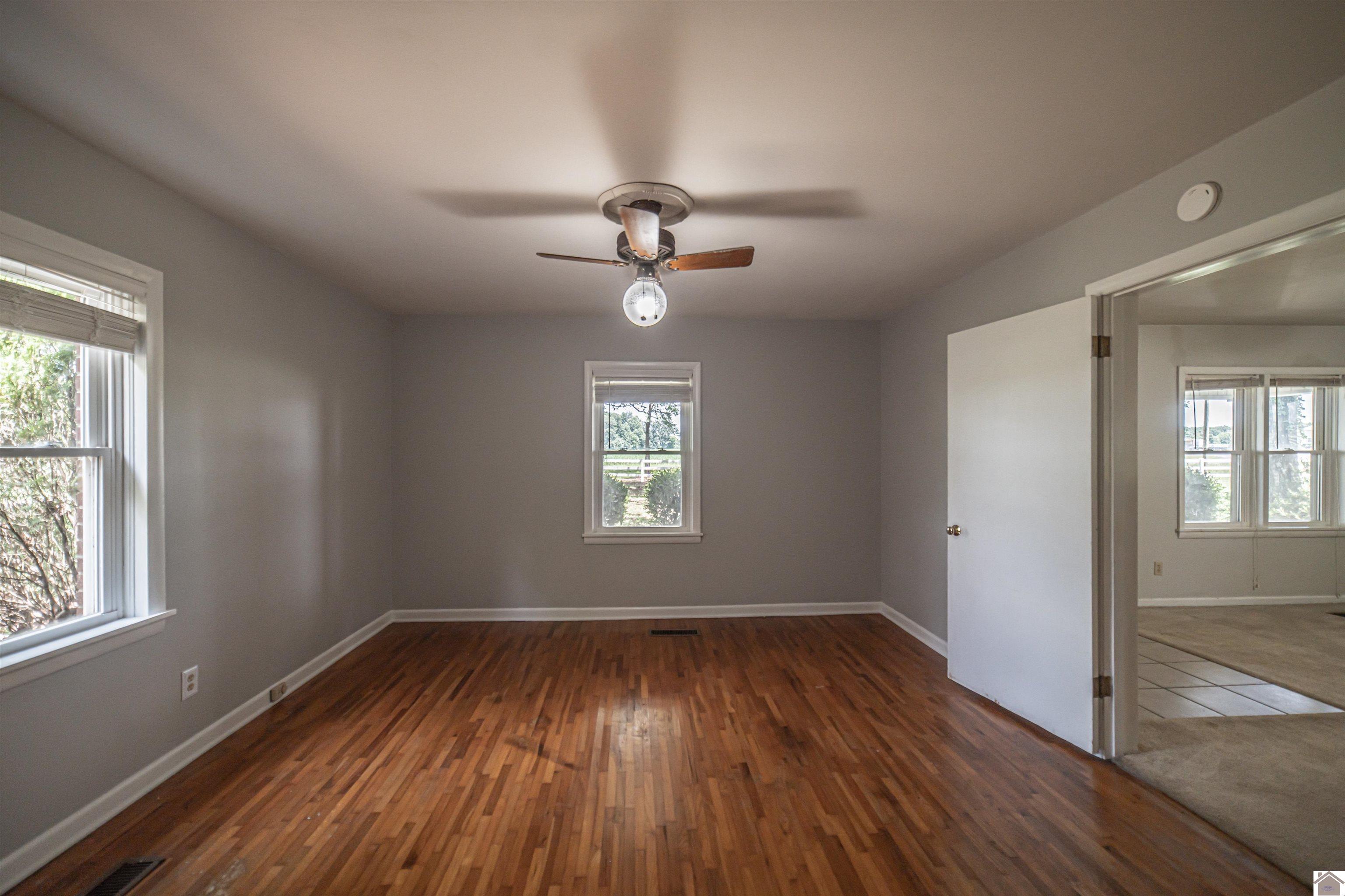 893 Peach Orchard Road, Murray, KY 42071 Listing Photo  11