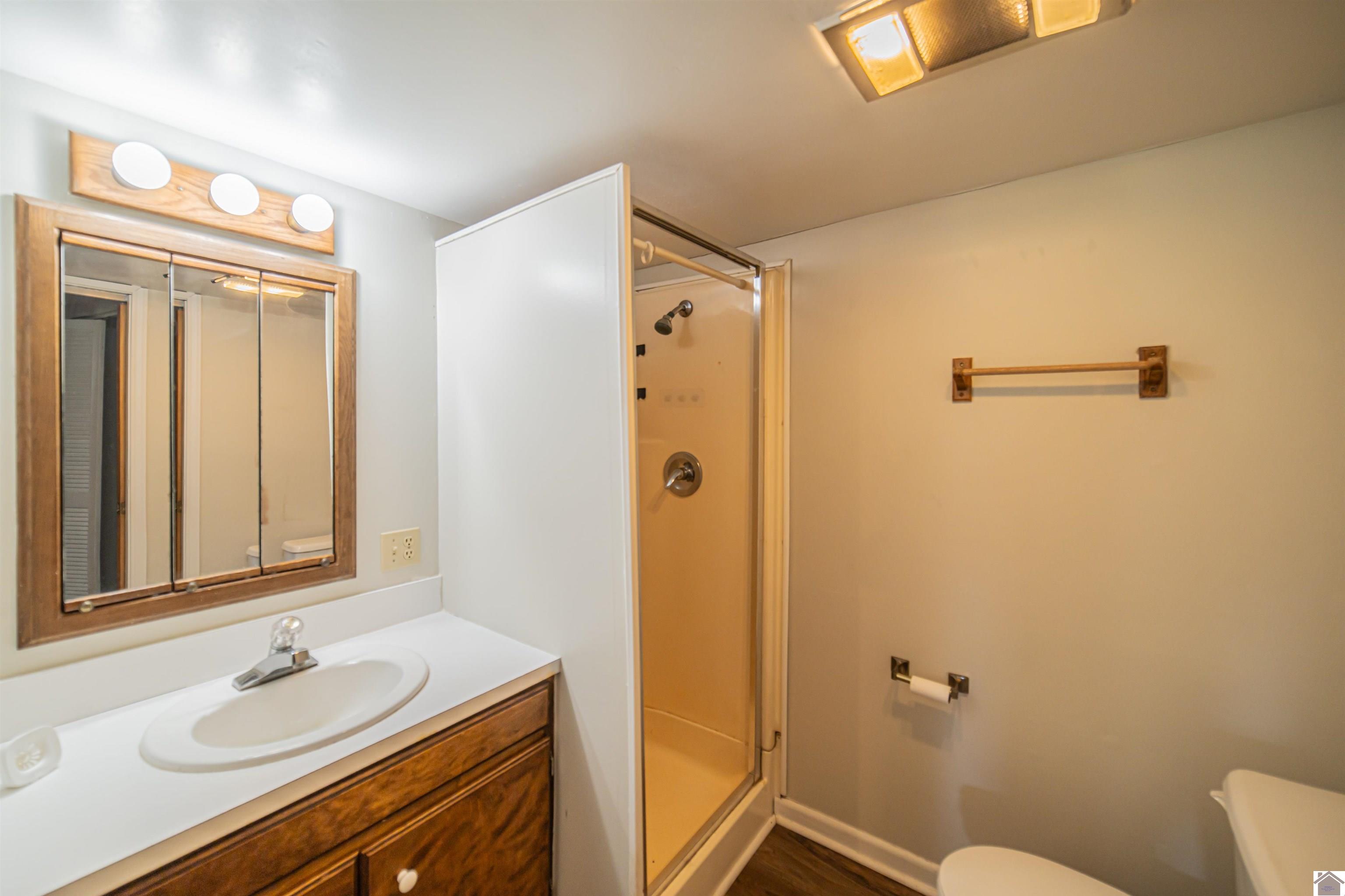 893 Peach Orchard Road, Murray, KY 42071 Listing Photo  33