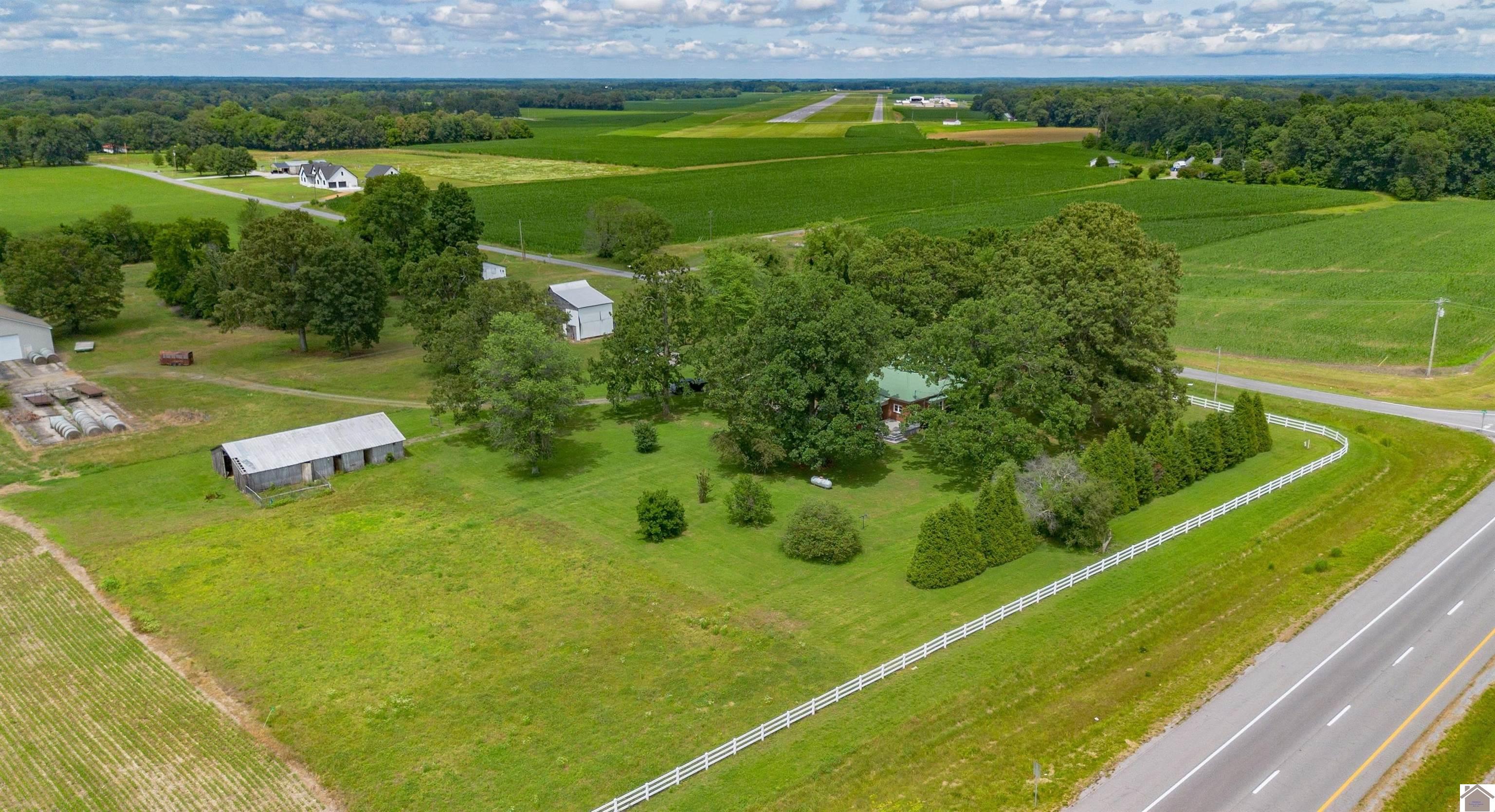 893 Peach Orchard Road, Murray, KY 42071 Listing Photo  36
